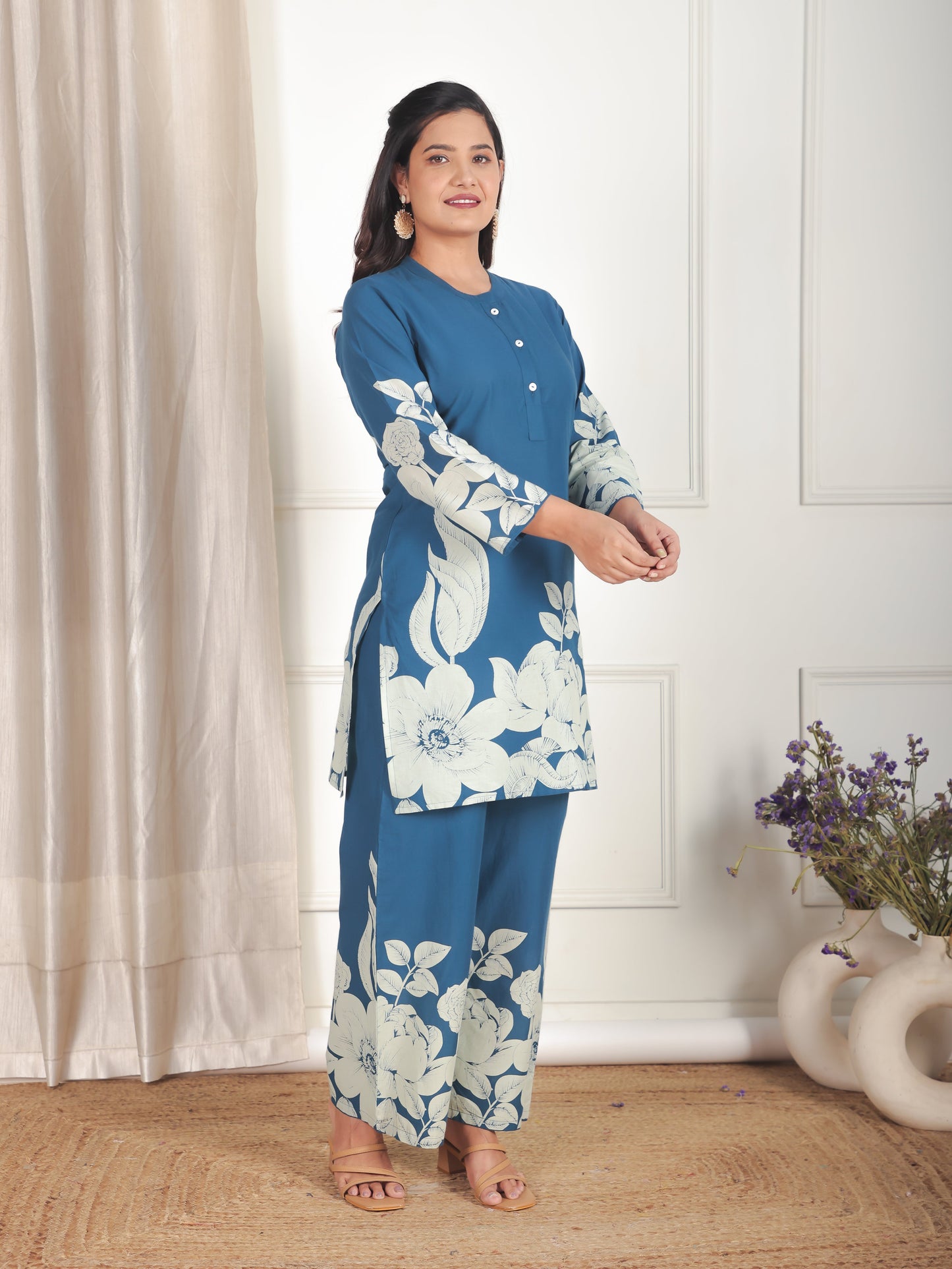 Soft Cotton Placement Print Straight Blue Kurta