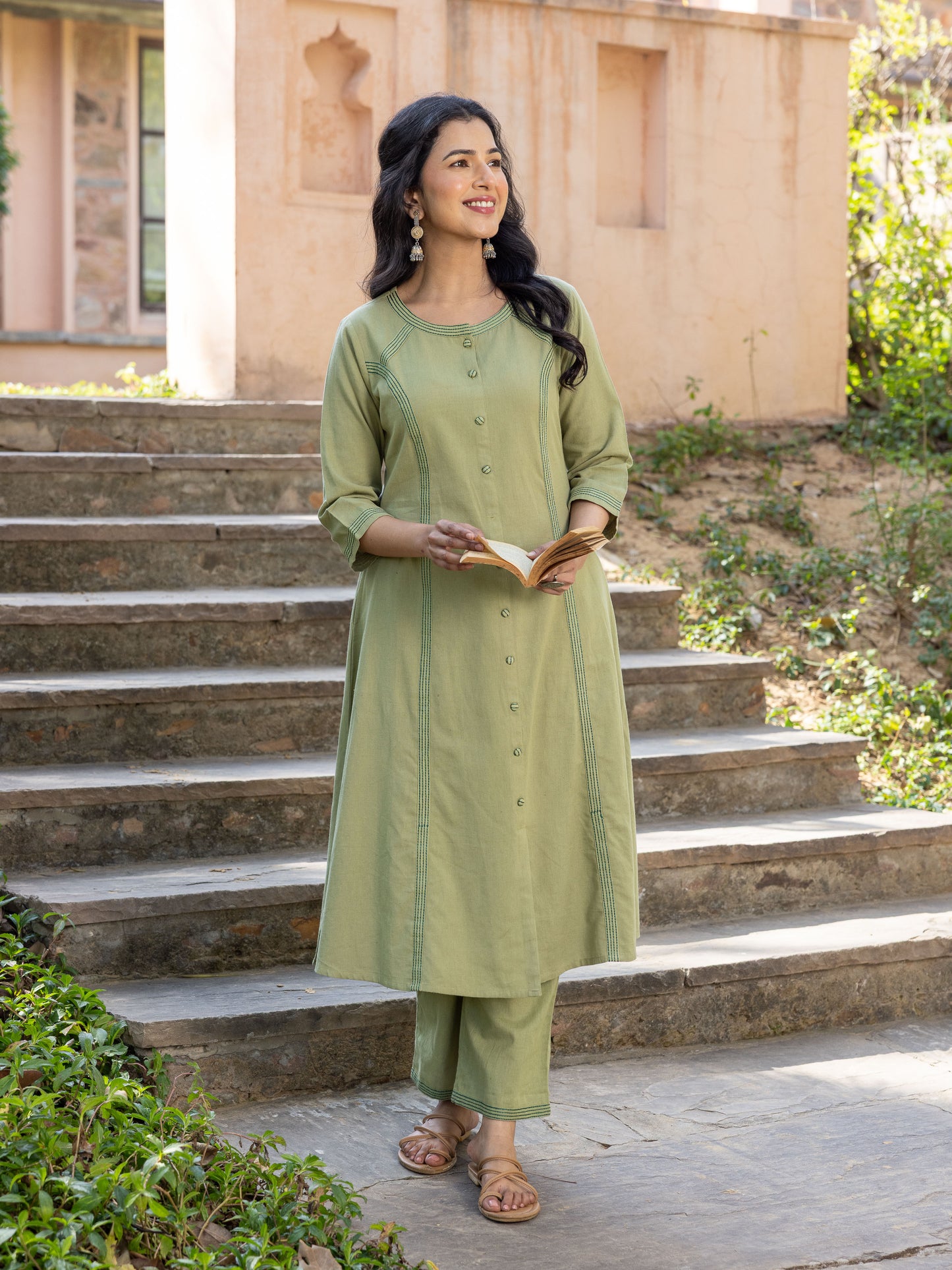 Embroidered Linen Cotton Solid A-line Green Kurta