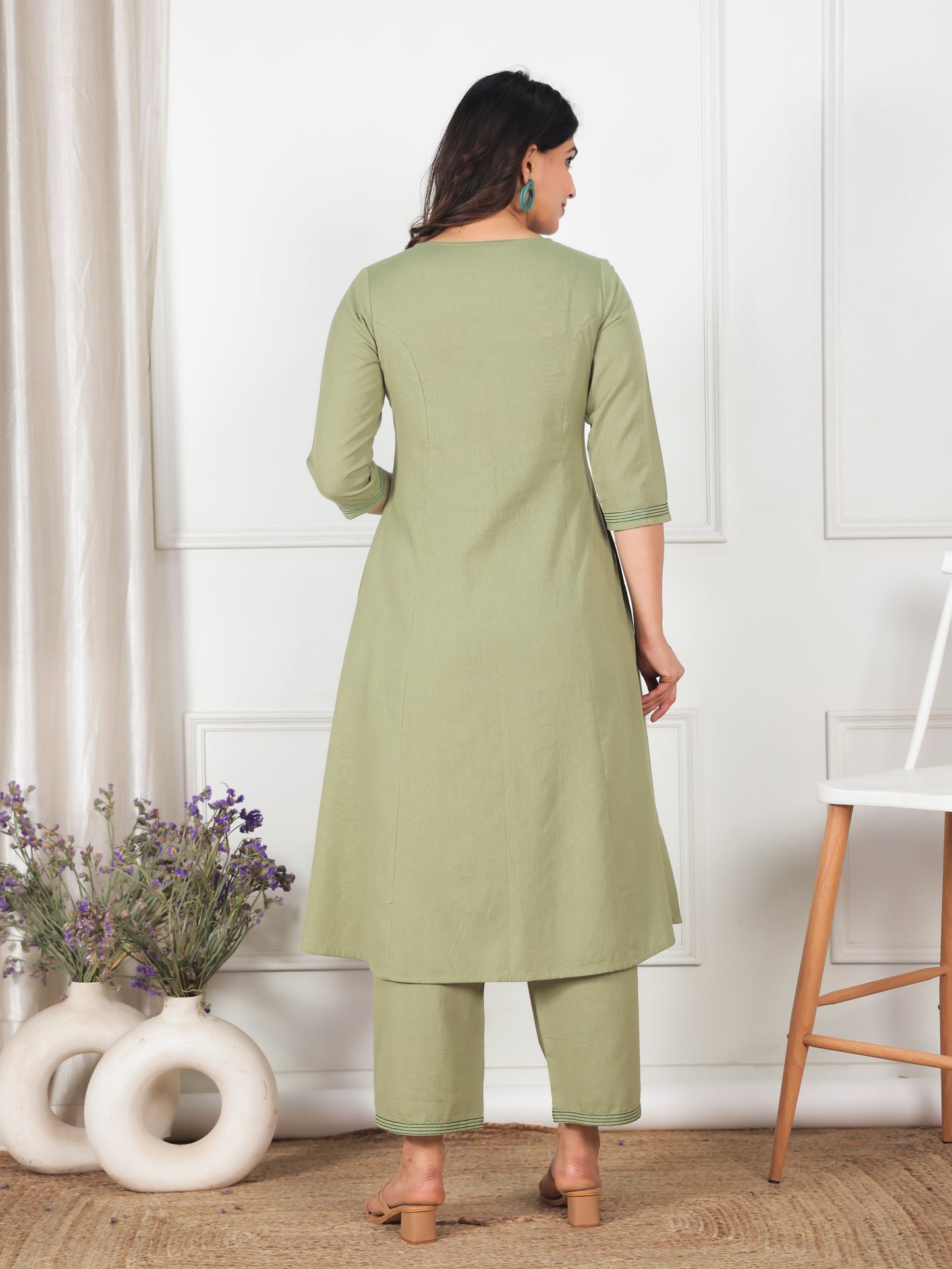 Embroidered Linen Cotton Solid A-line Green Kurta