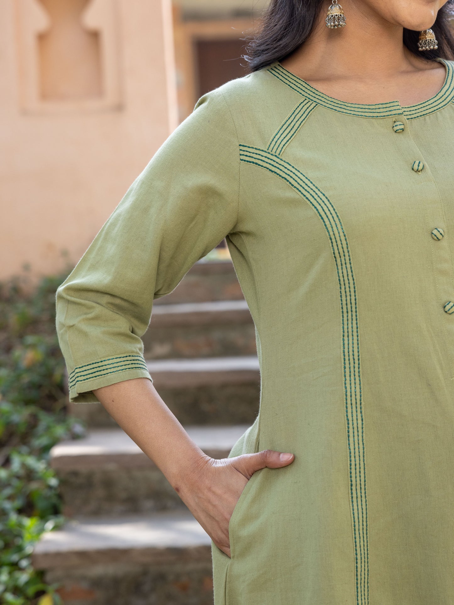 Embroidered Linen Cotton Solid A-line Green Kurta