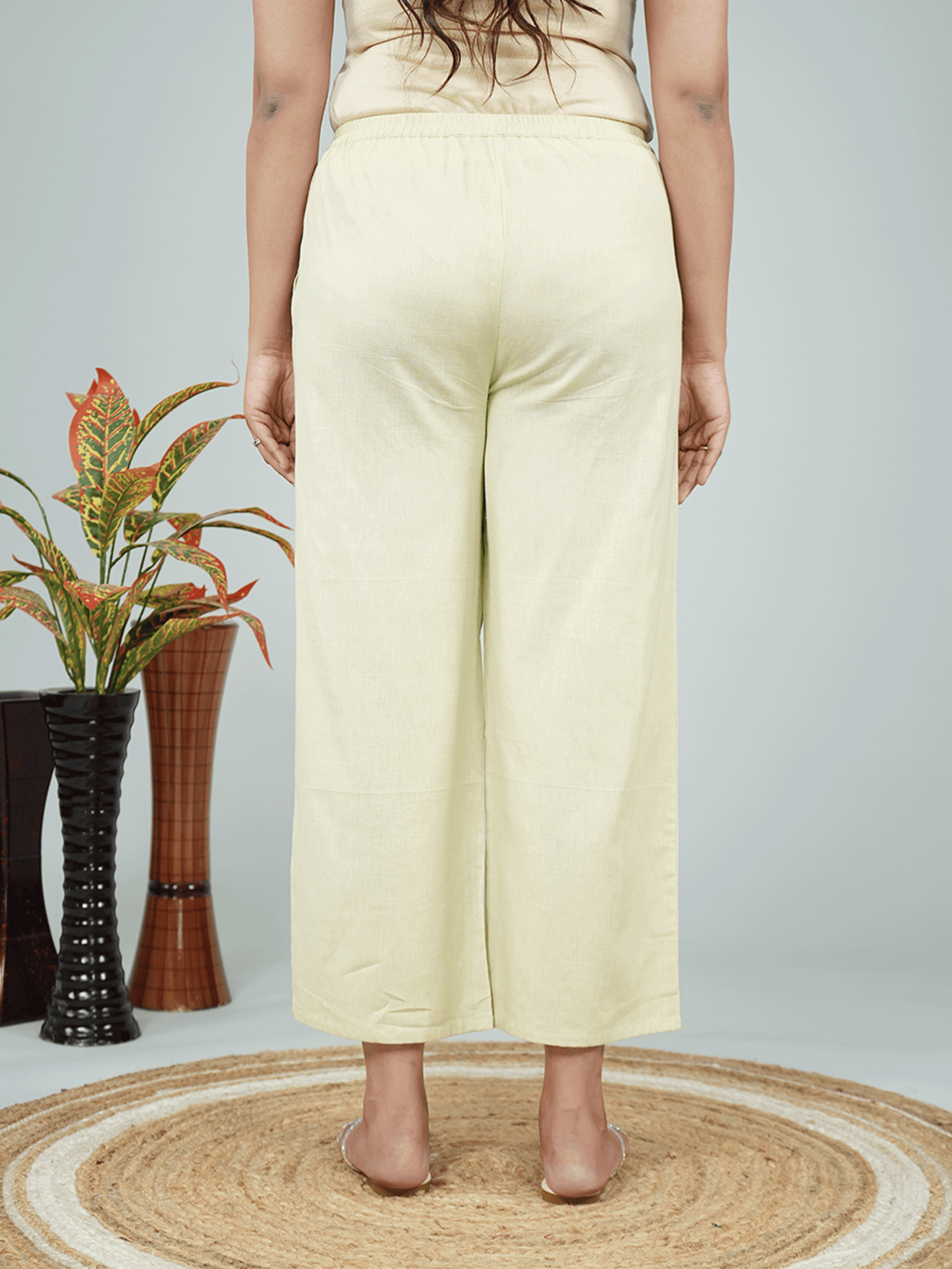 Embroidered Linen Cotton Solid Straight Green Kurta