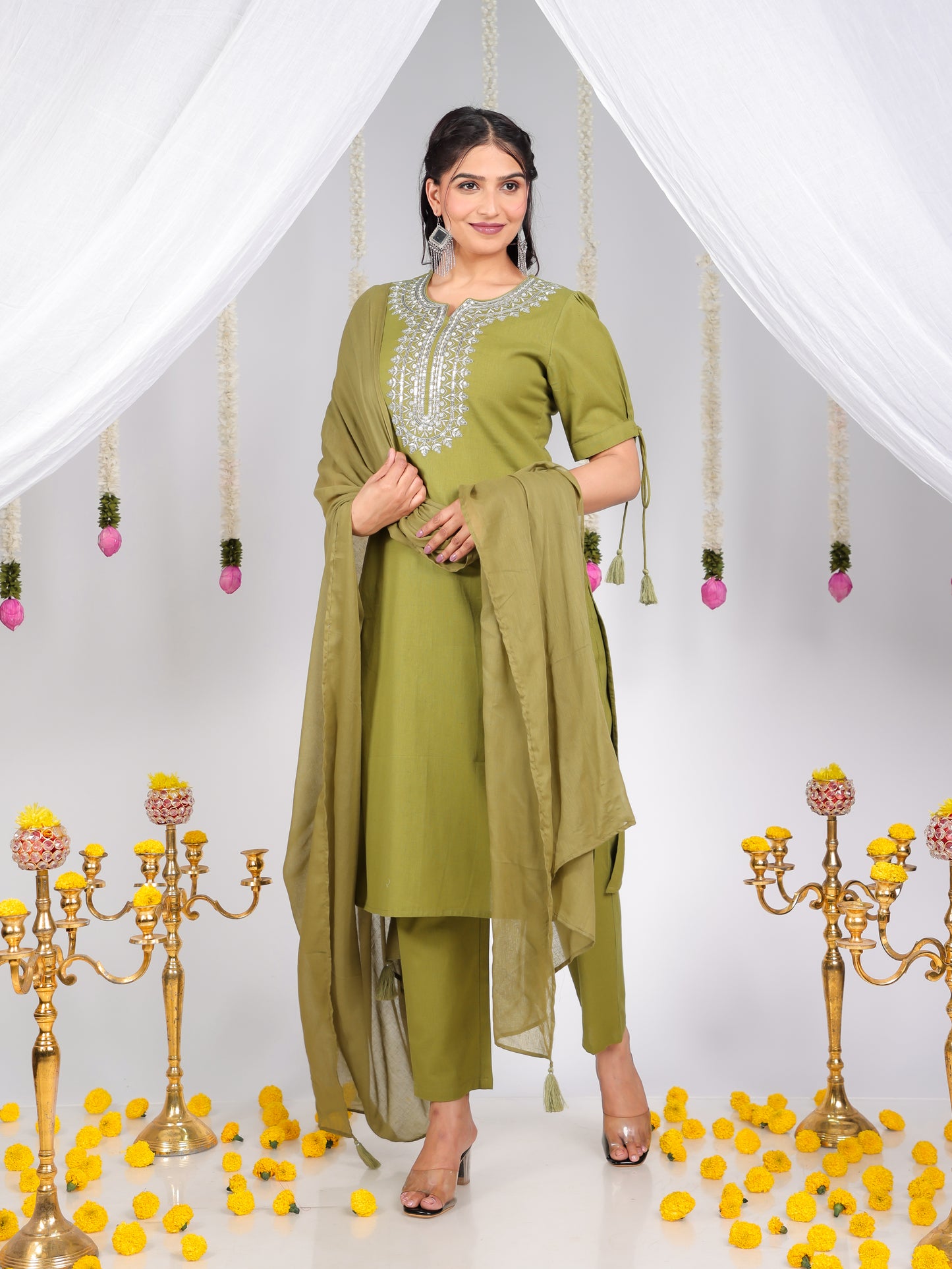 Embroidered Soft Cotton Solid Straight Green Kurta