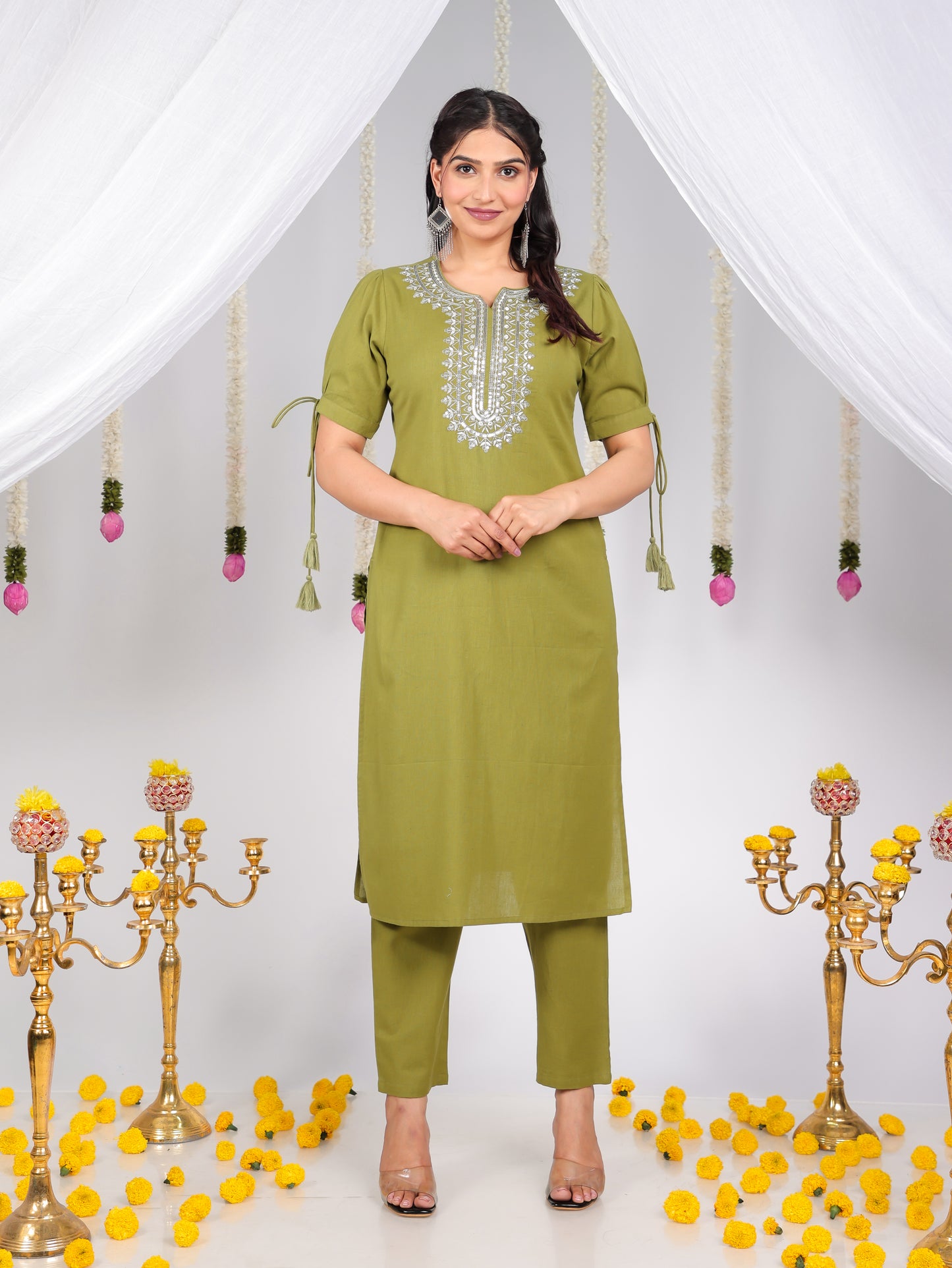Embroidered Soft Cotton Solid Straight Green Kurta