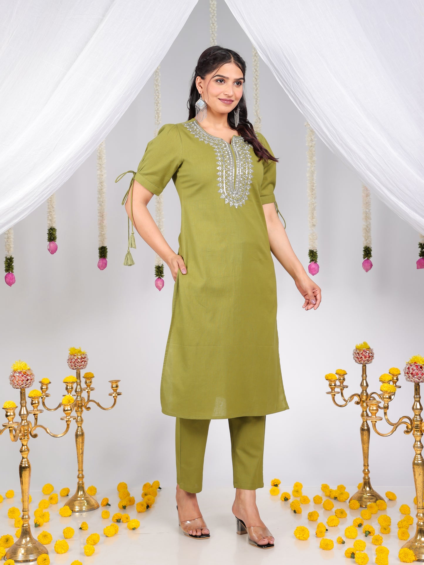 Embroidered Soft Cotton Solid Straight Green Kurta