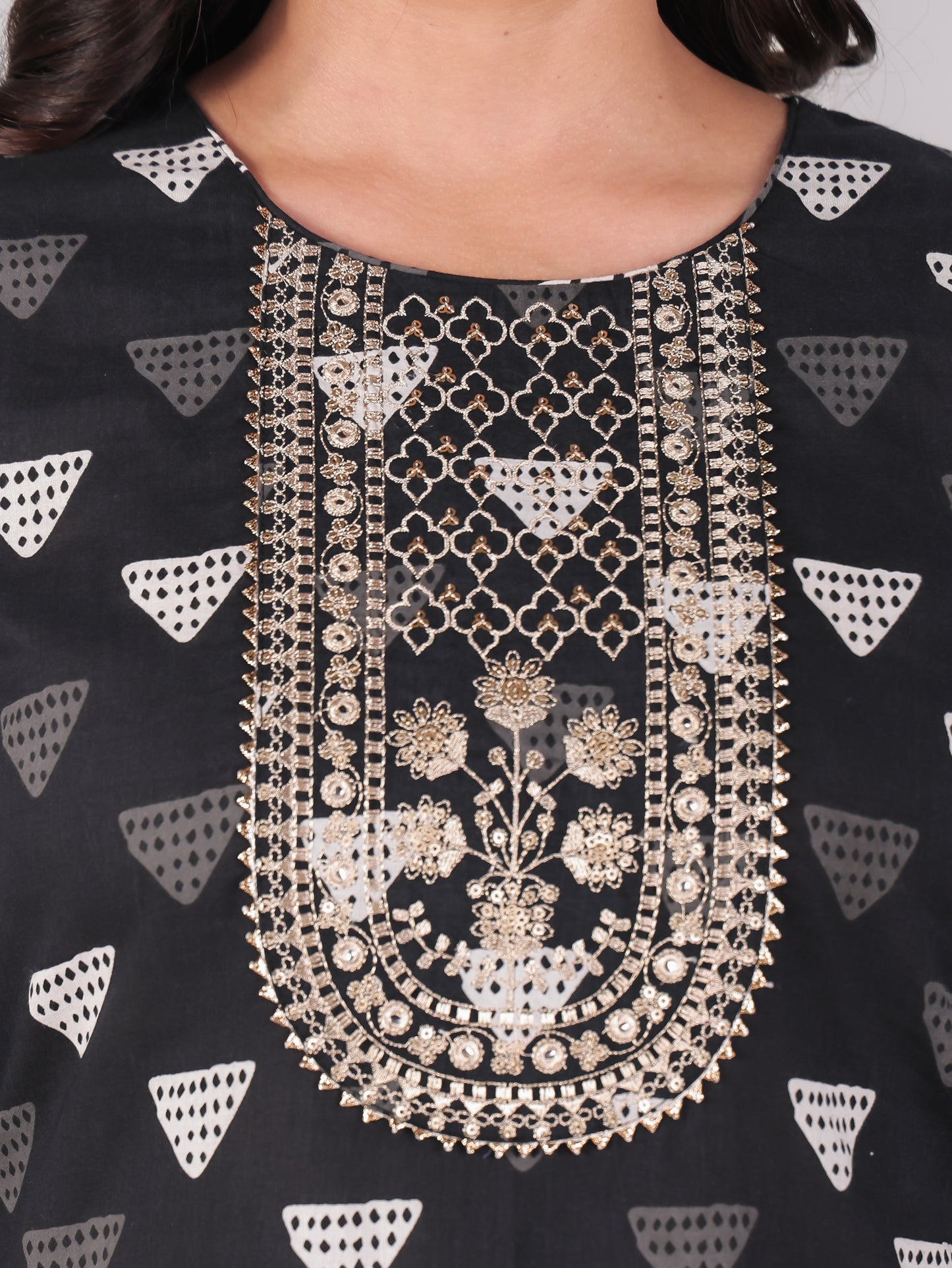 Embroidered Soft Cotton Geometric Straight Black Kurta