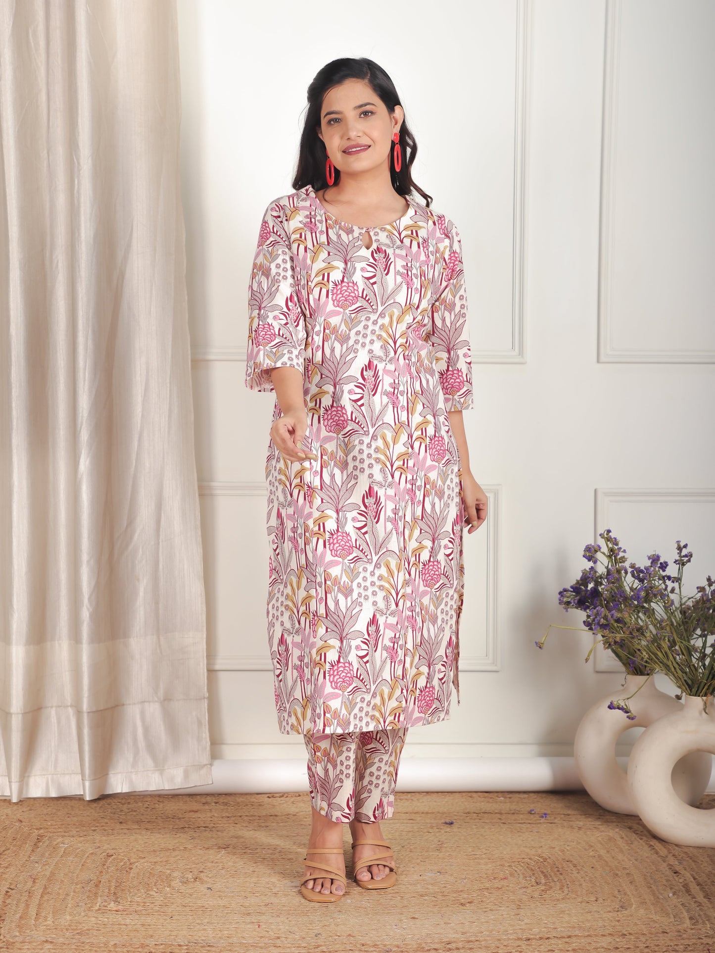 Linen Cotton Floral Panelled Off White Kurta