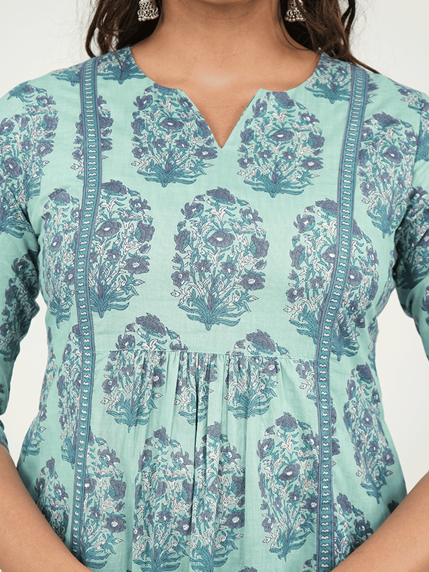 Soft Cotton Floral Panelled Green Kurta