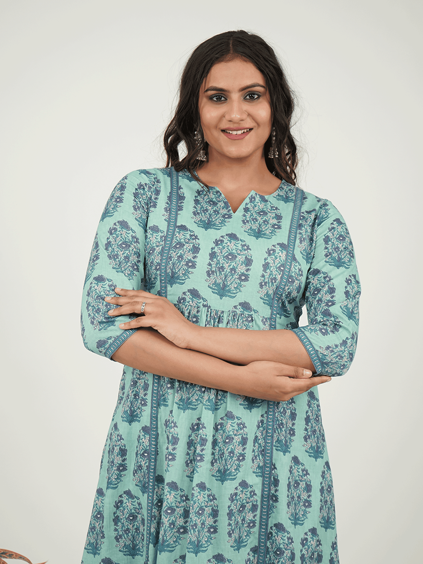 Soft Cotton Floral Panelled Green Kurta