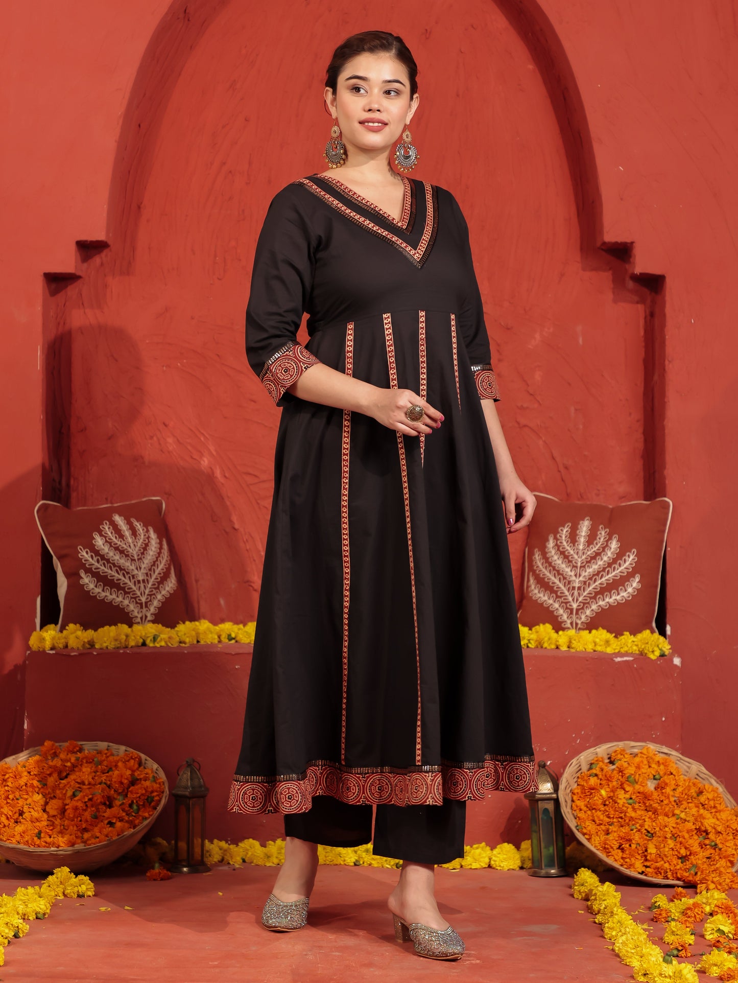 Soft Cotton Solid Anarkali Black Kurta