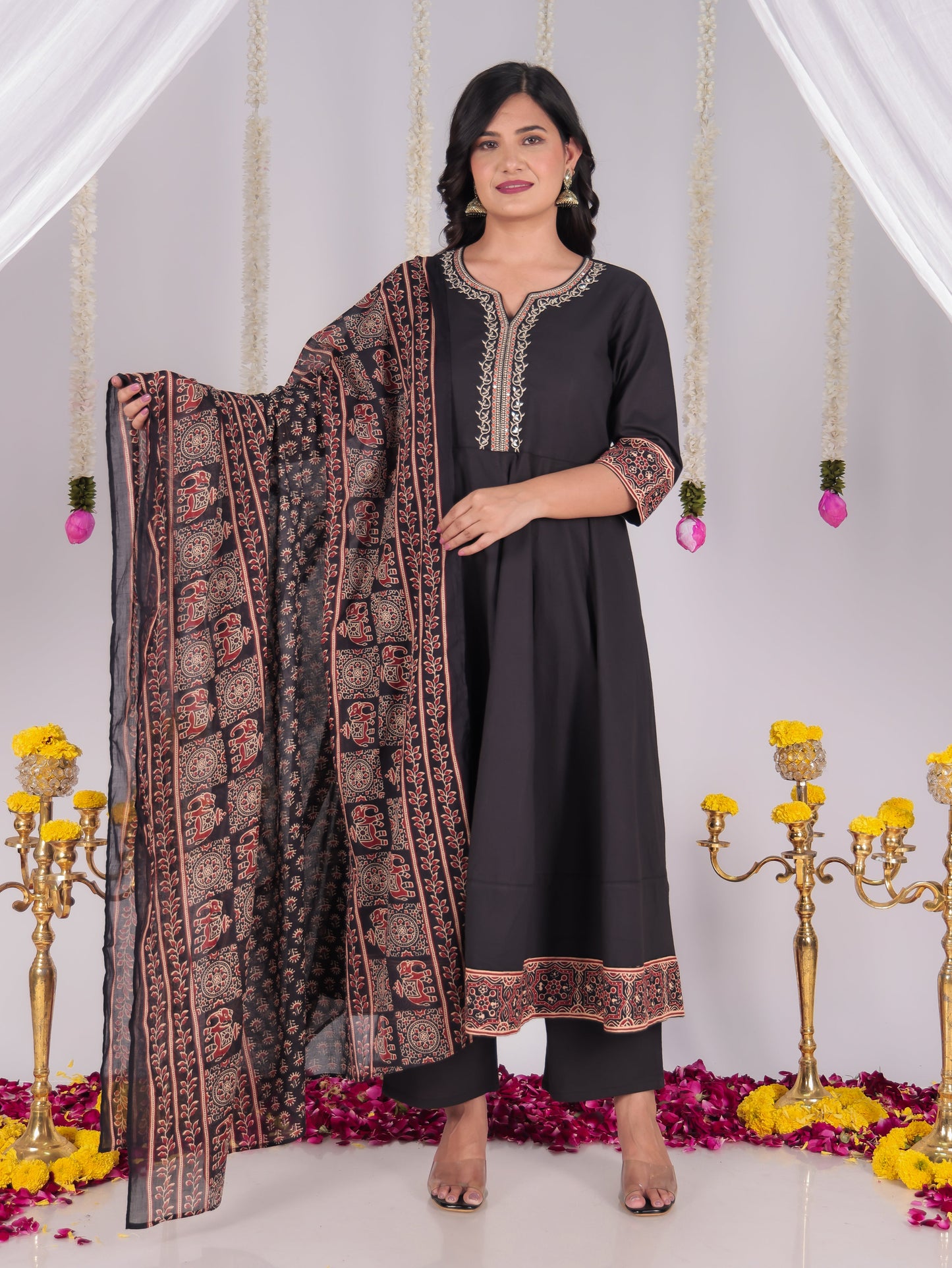 Cotton Voile Butti Black Dupatta