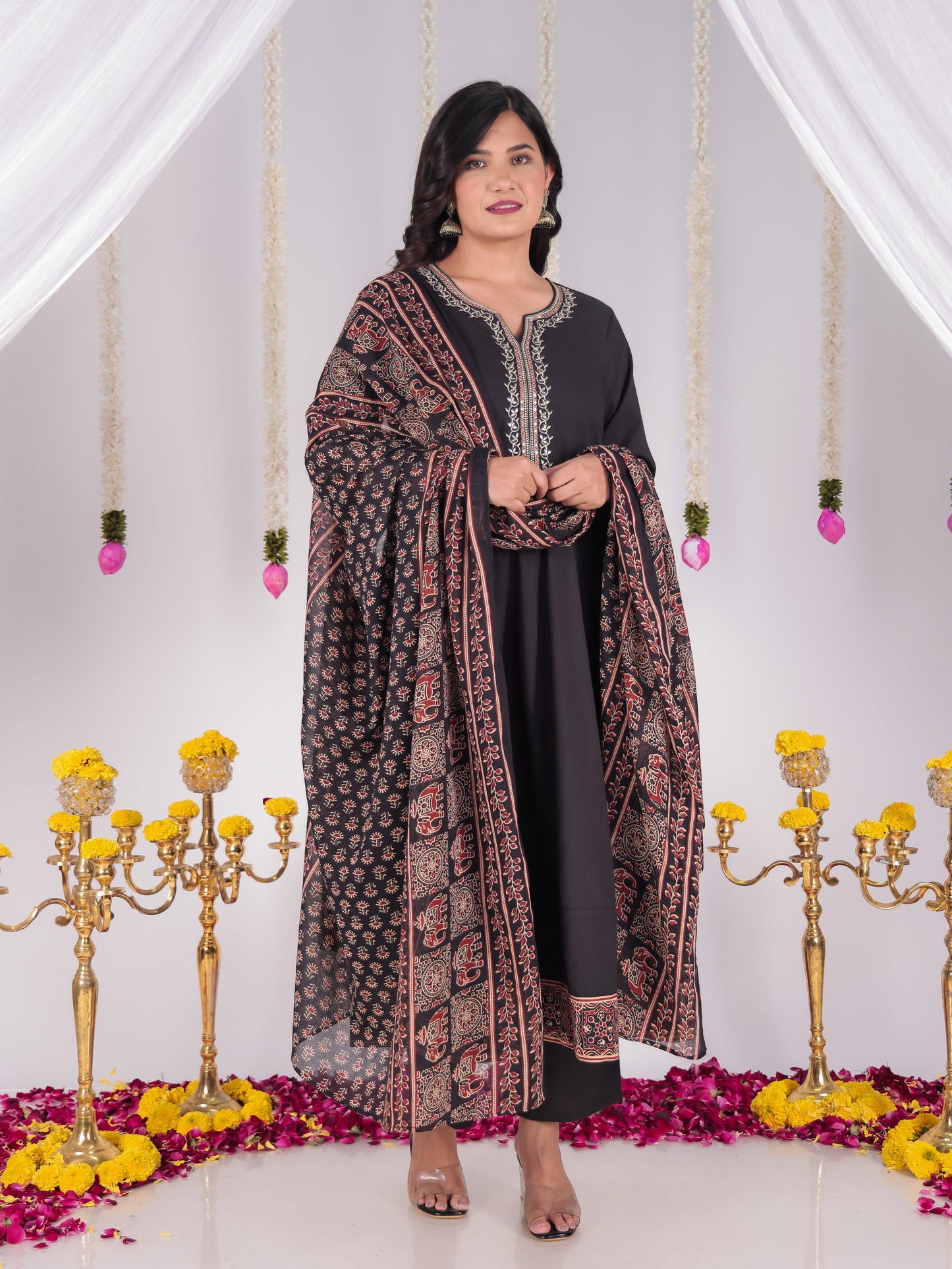 Cotton Voile Butti Black Dupatta