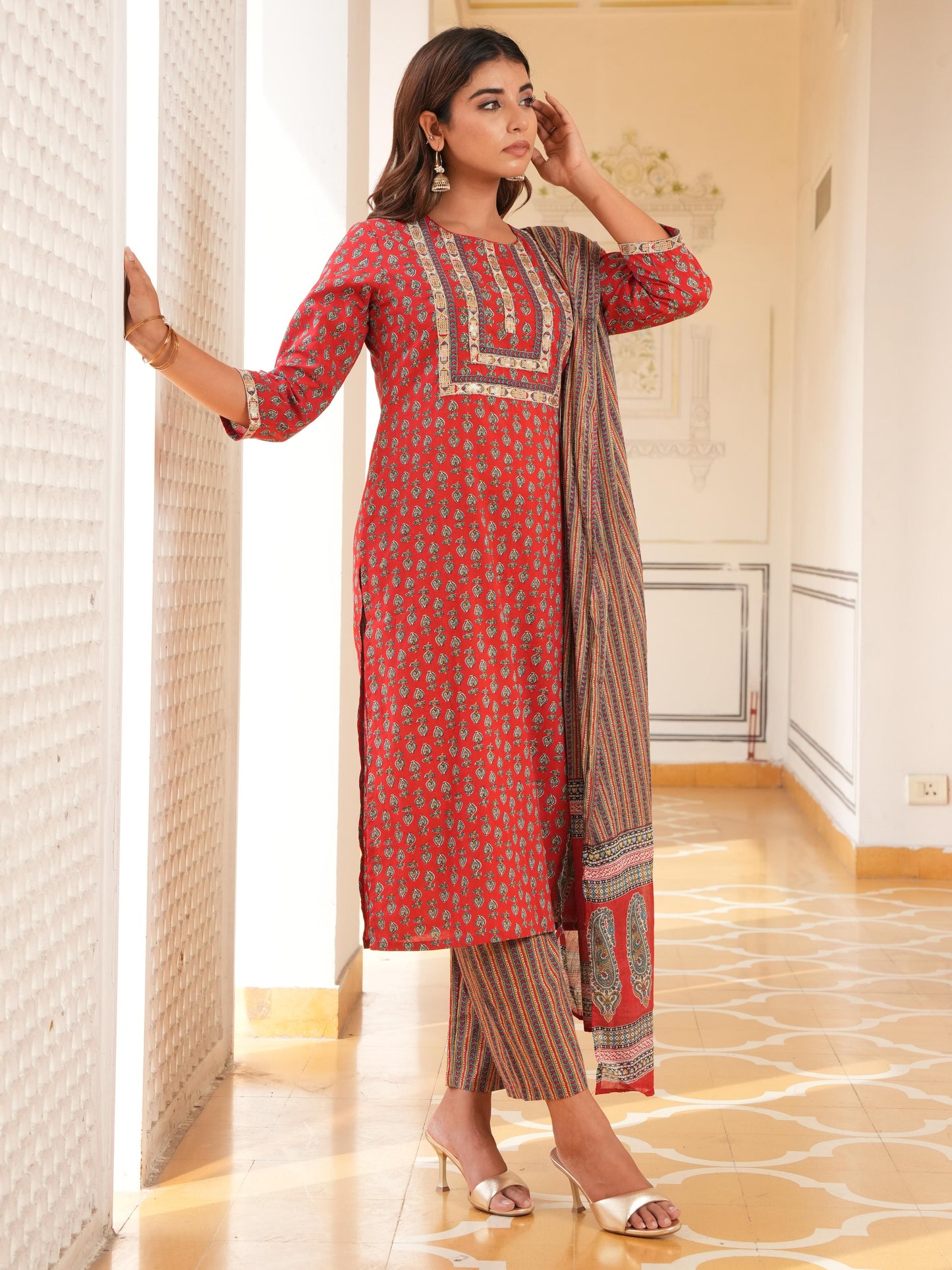 Embroidered Soft Cotton Floral Straight Red Kurta