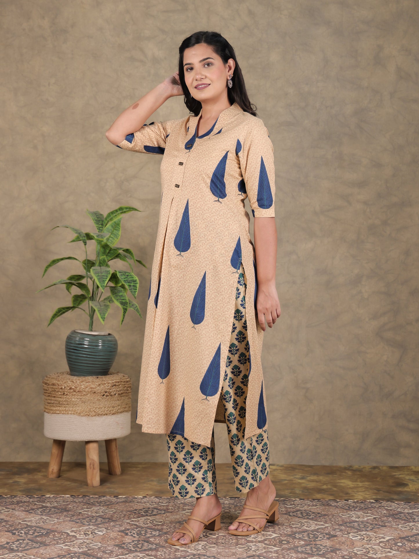 Soft Cotton Foliage Straight Beige Kurta