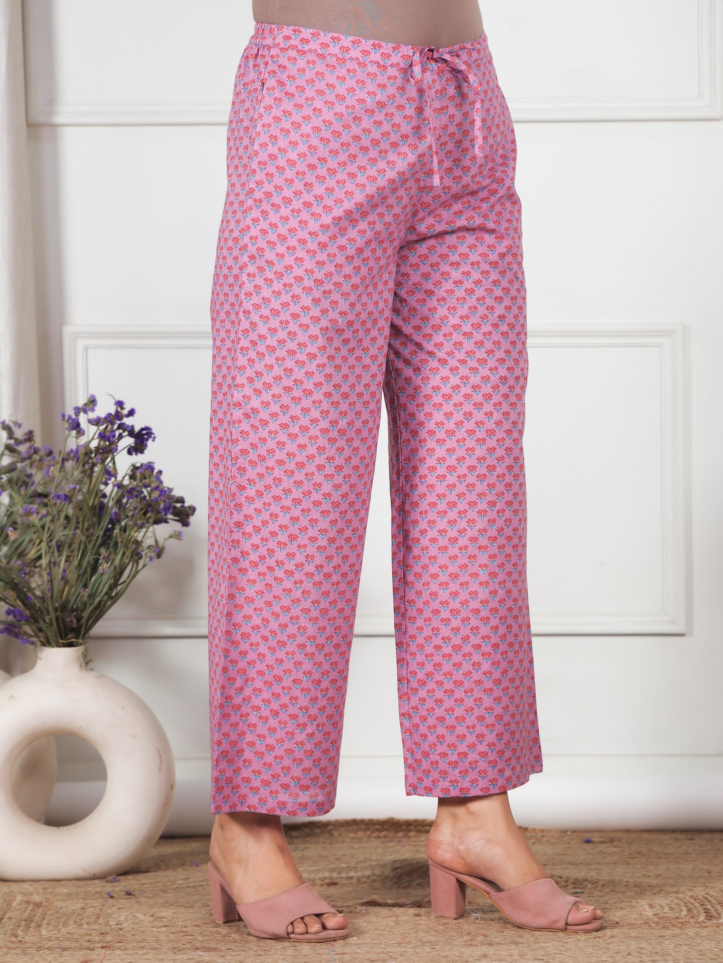 Soft Cotton Geometric Kalidar Pink Kurta