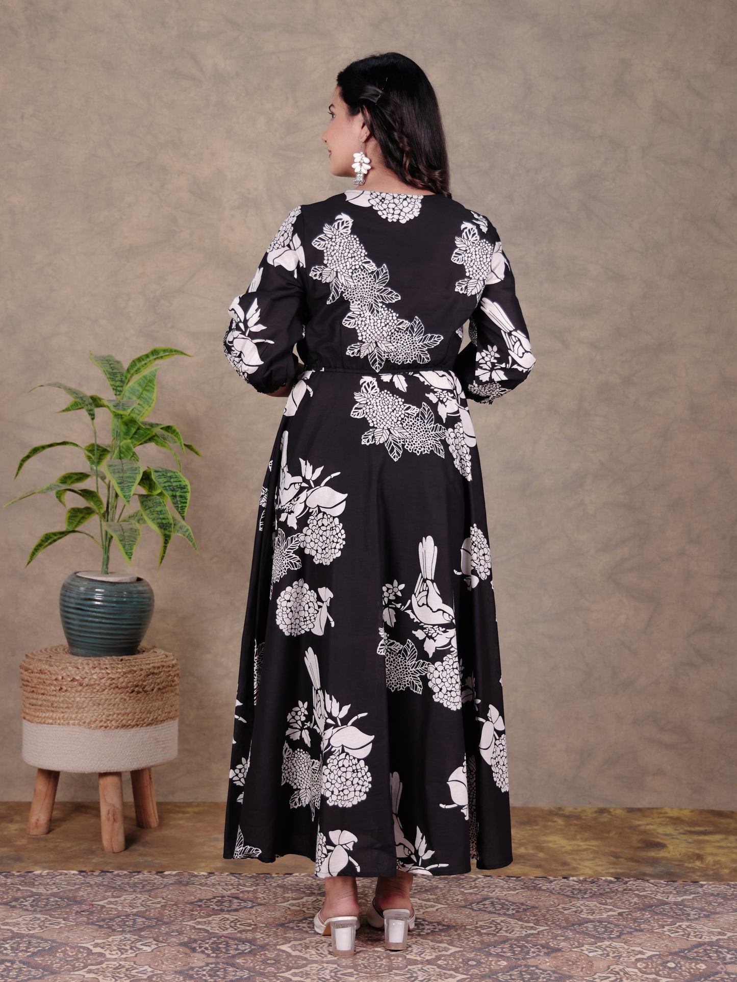 Soft Cotton Floral Flared Black Dress