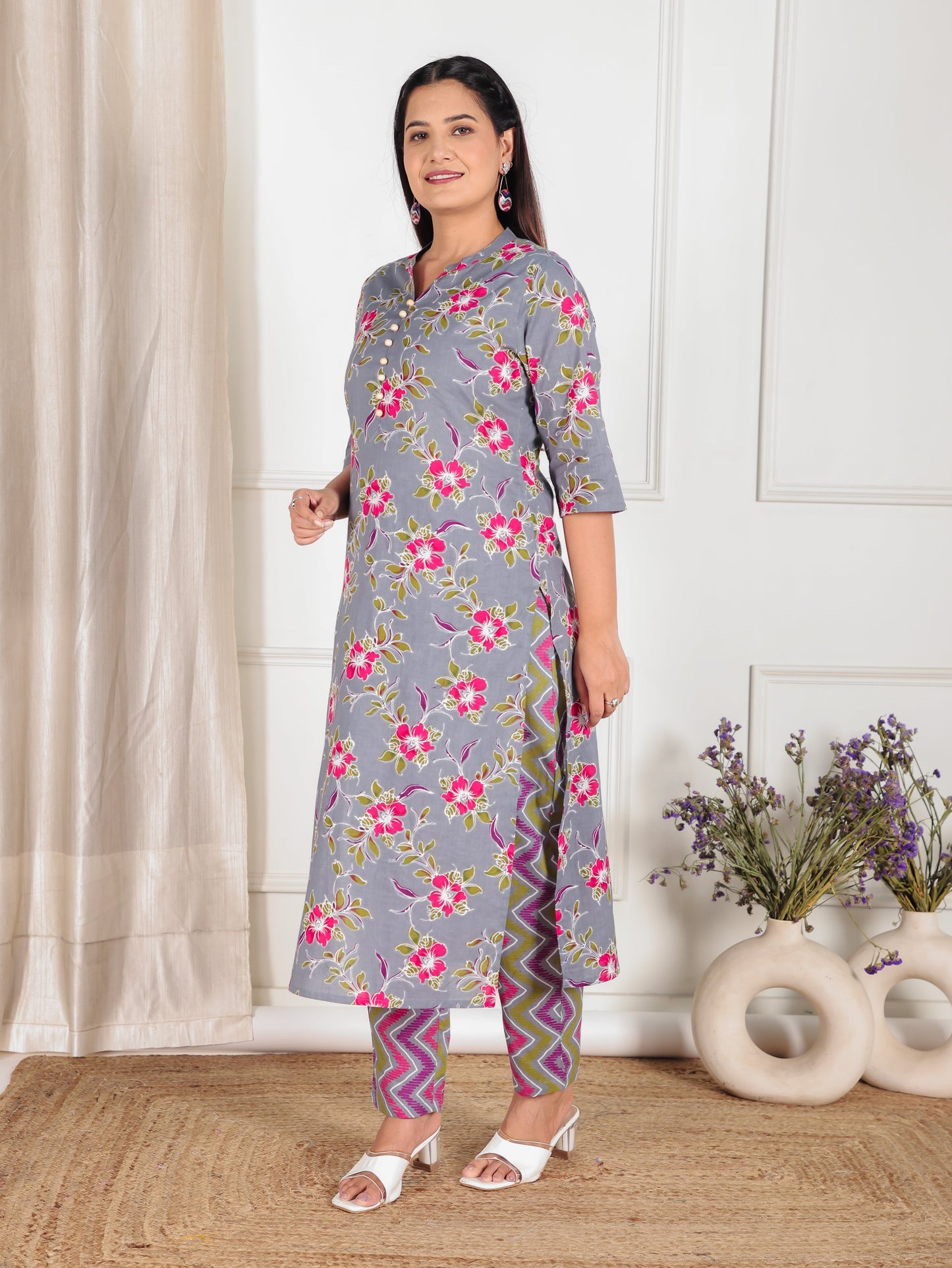 Soft Cotton Floral Straight Grey Kurta