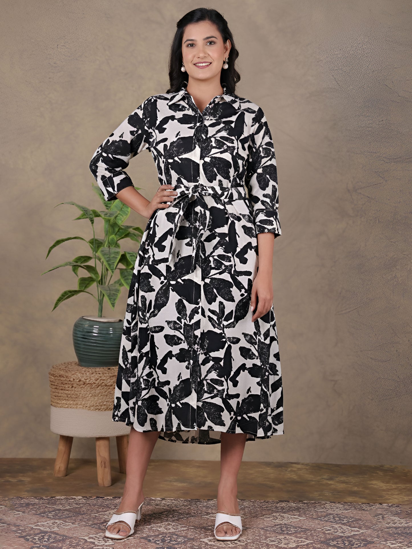 Soft Cotton Floral Flared Black Dress