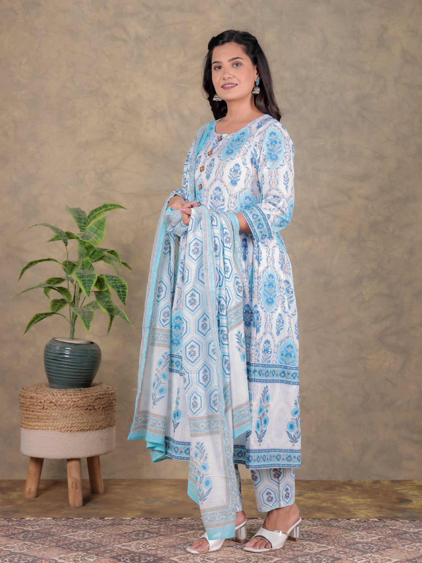 Kota Doria Floral White Dupatta