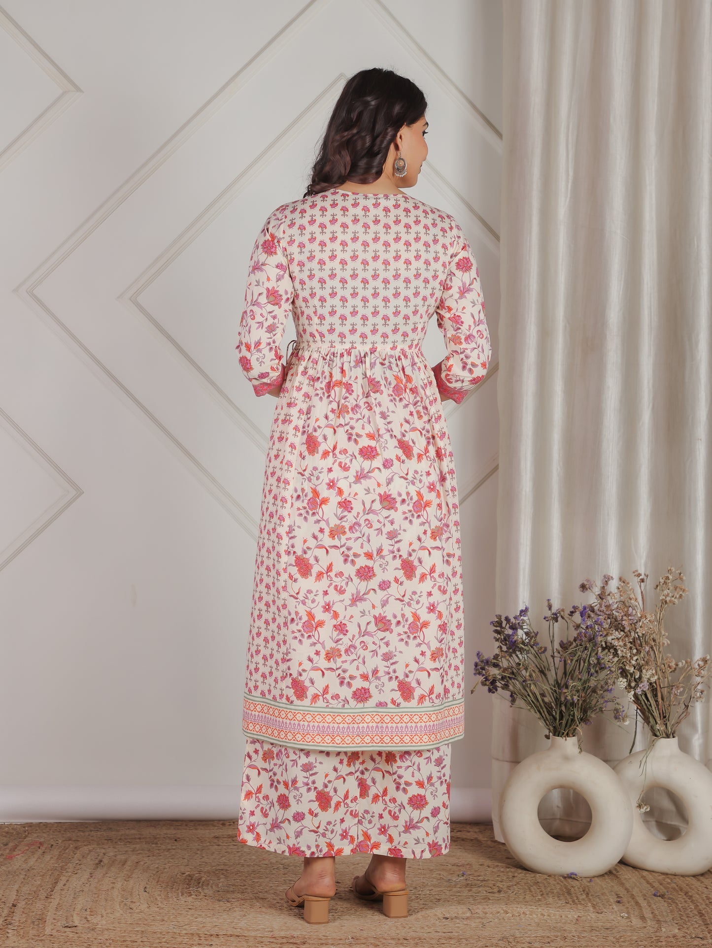 Embroidered Soft Cotton Floral Kalidar Off White Kurta