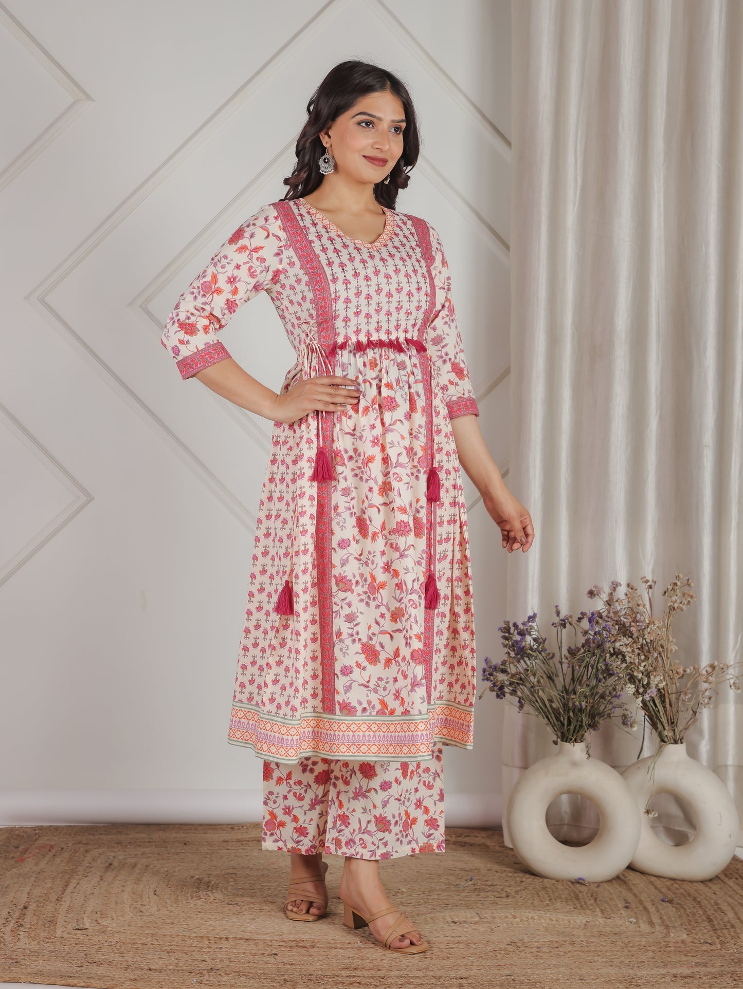 Embroidered Soft Cotton Floral Kalidar Off White Kurta