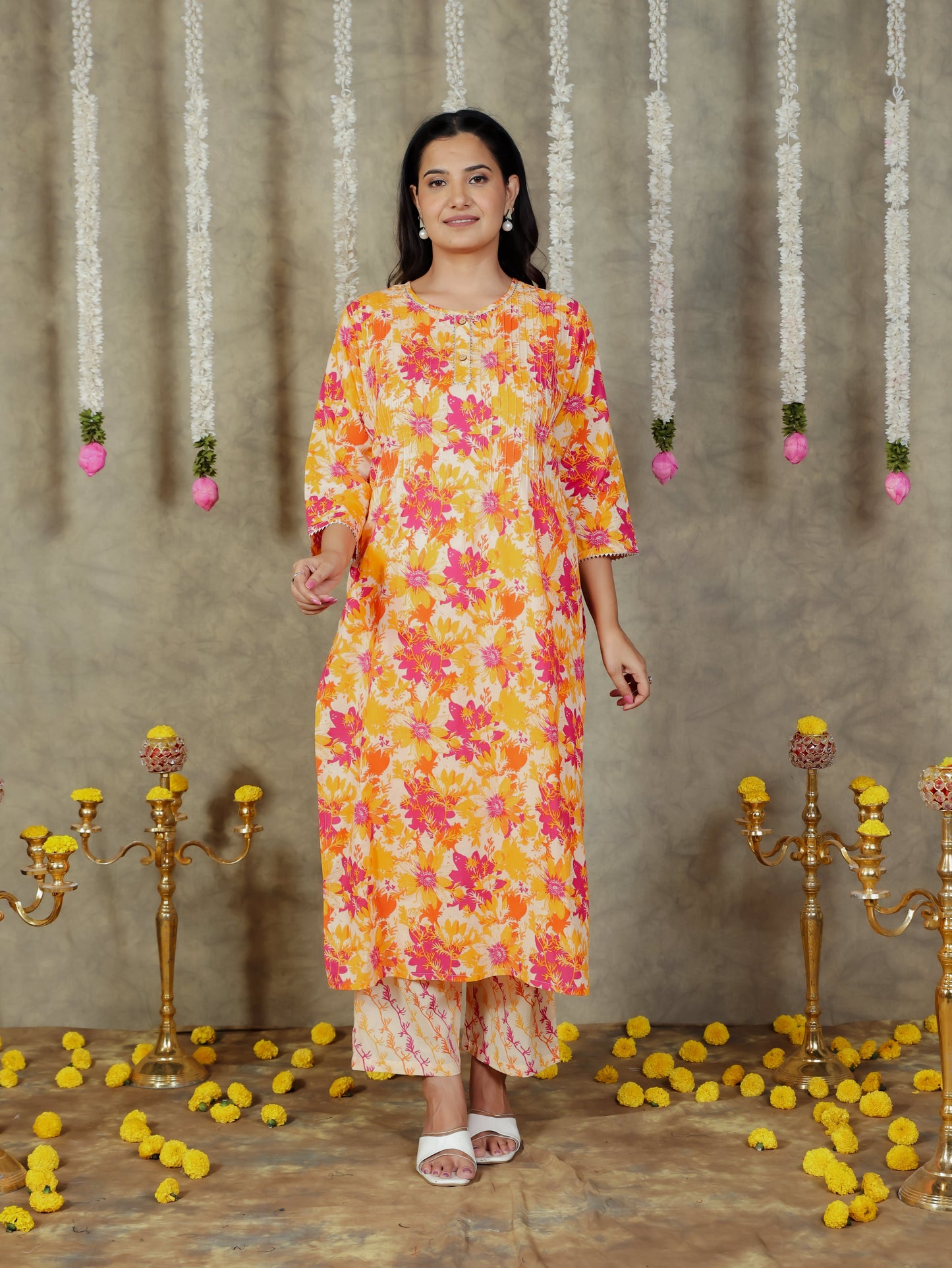 Soft Cotton Foliage Straight Cream Kurta