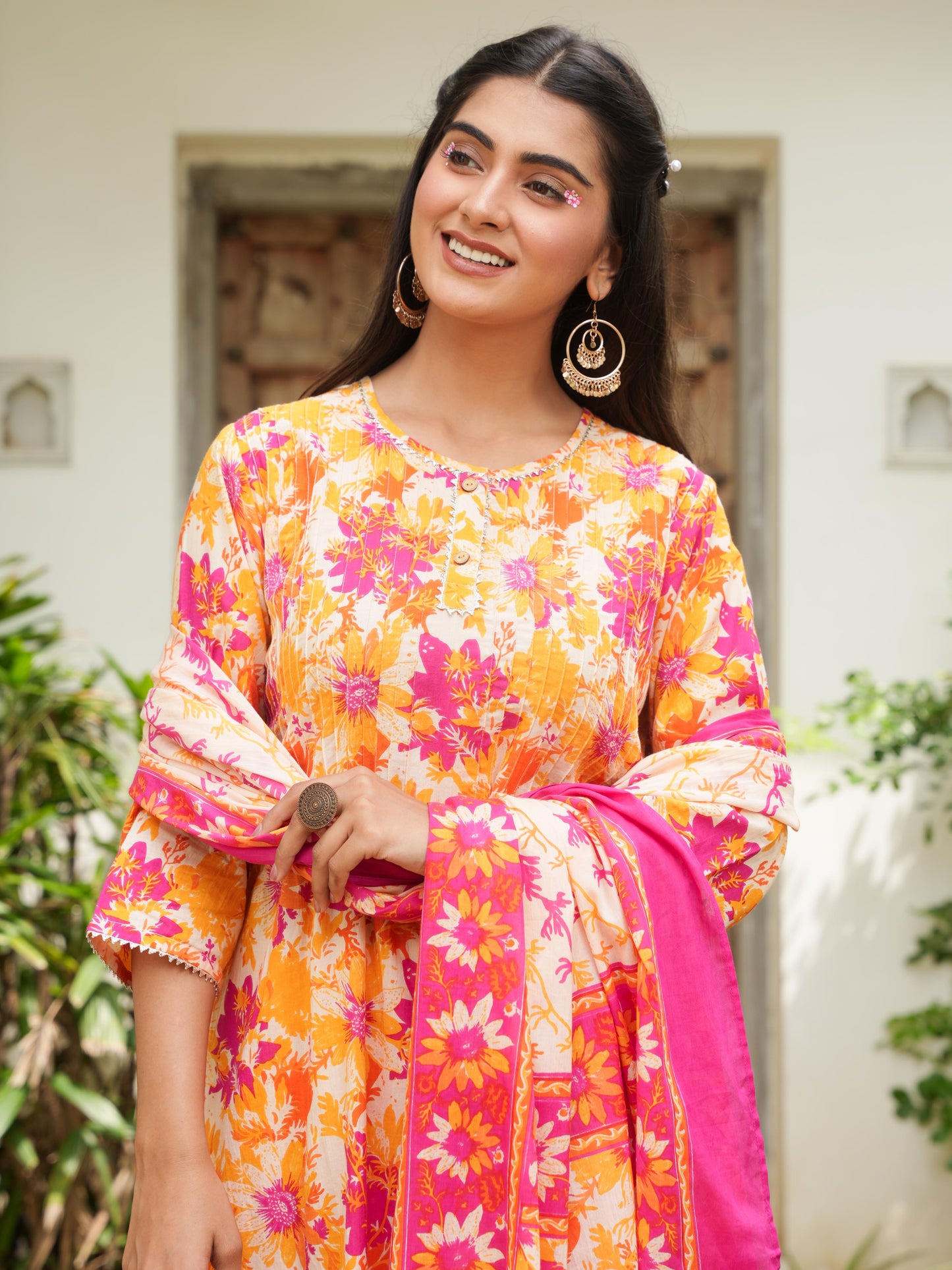 Soft Cotton Foliage Straight Cream Kurta