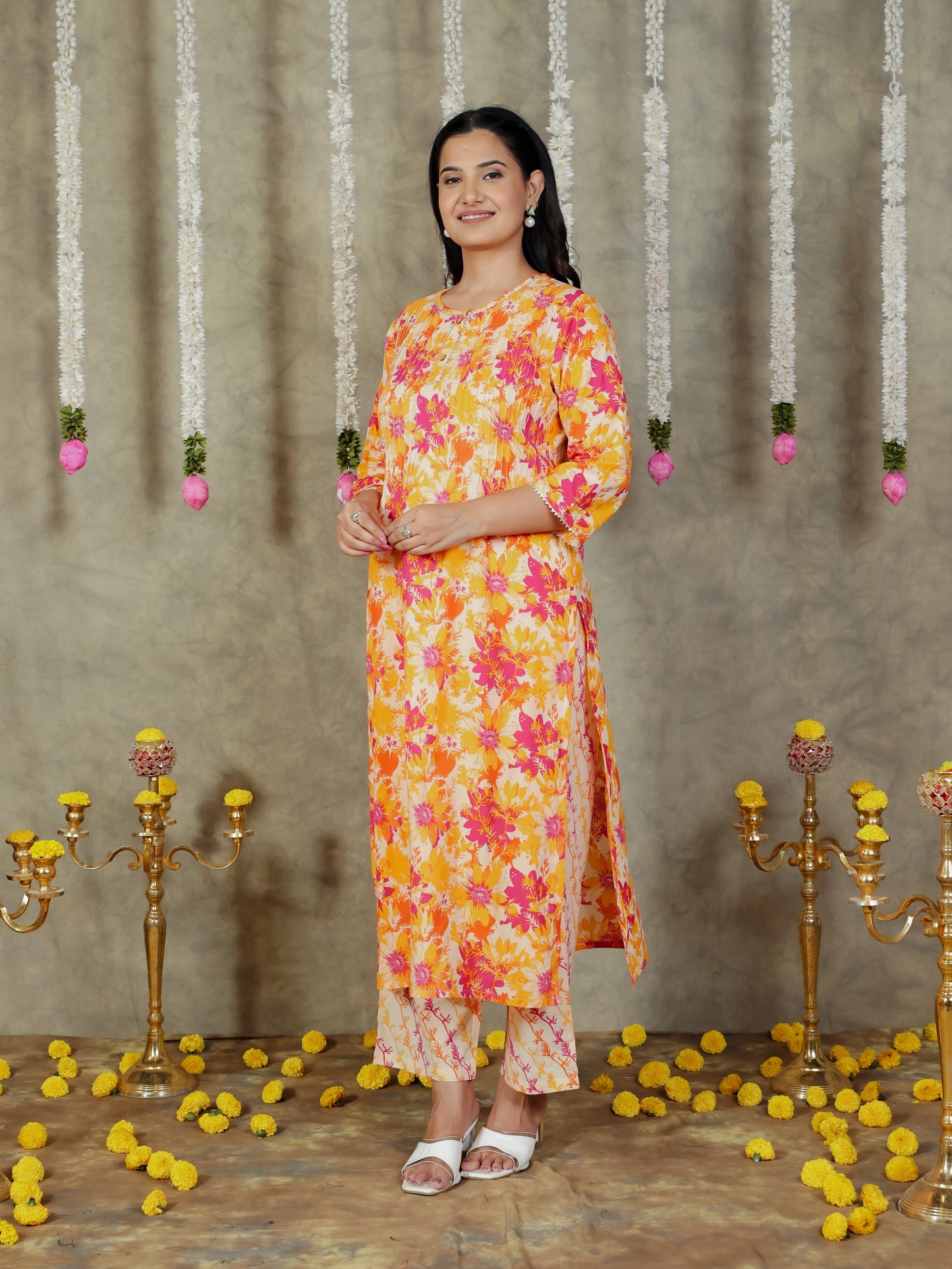Soft Cotton Foliage Straight Cream Kurta