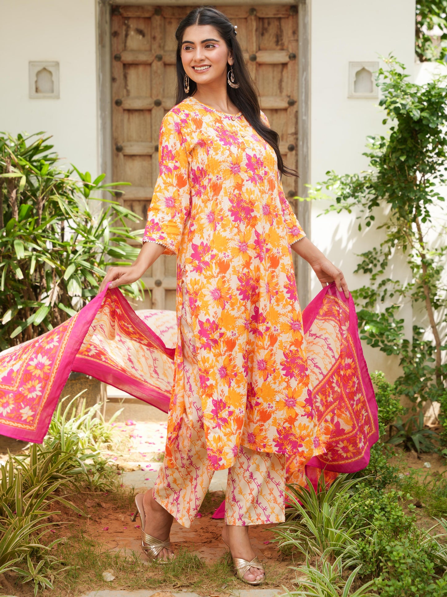 Soft Cotton Foliage Straight Cream Kurta