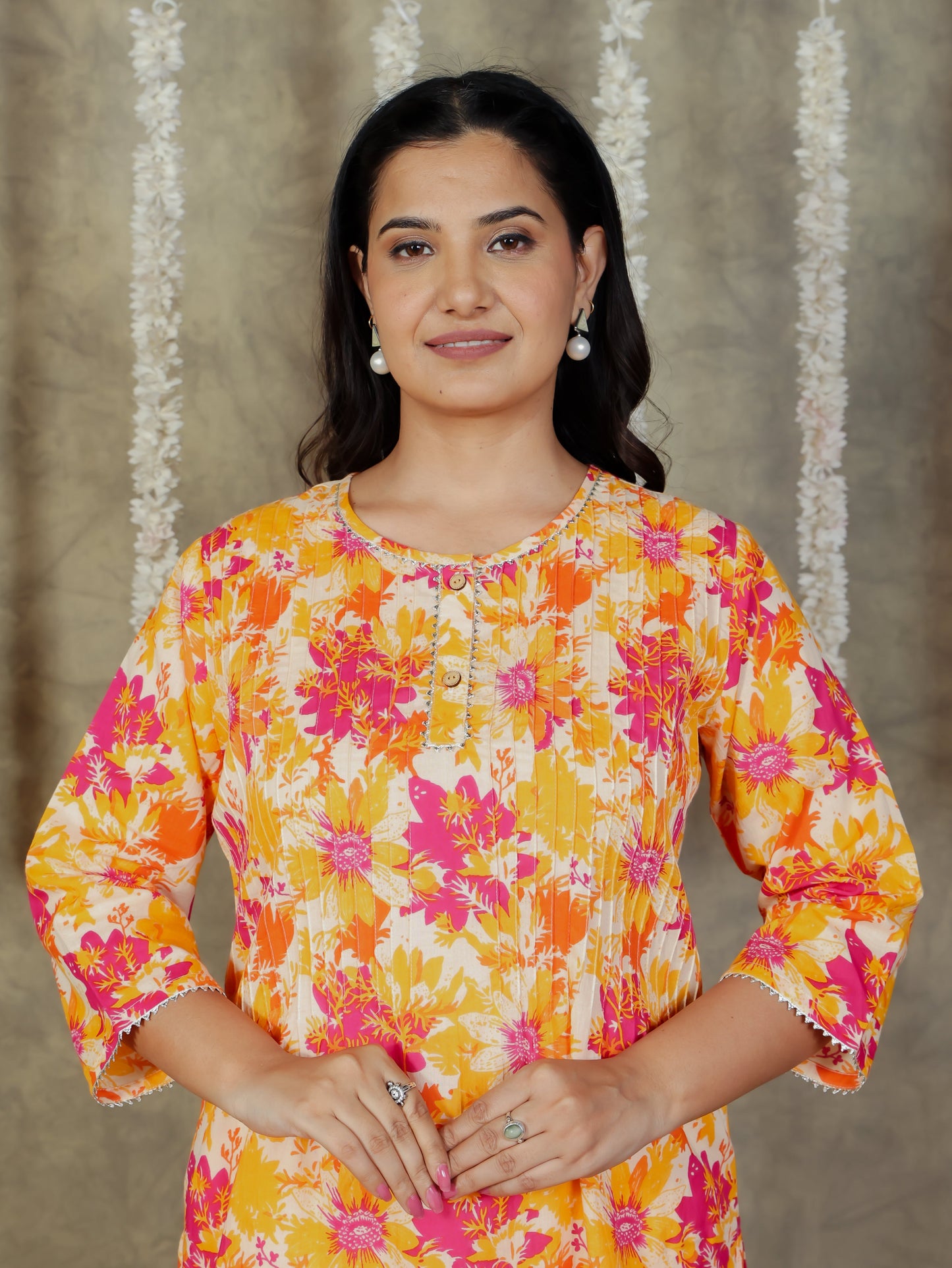 Soft Cotton Foliage Straight Cream Kurta