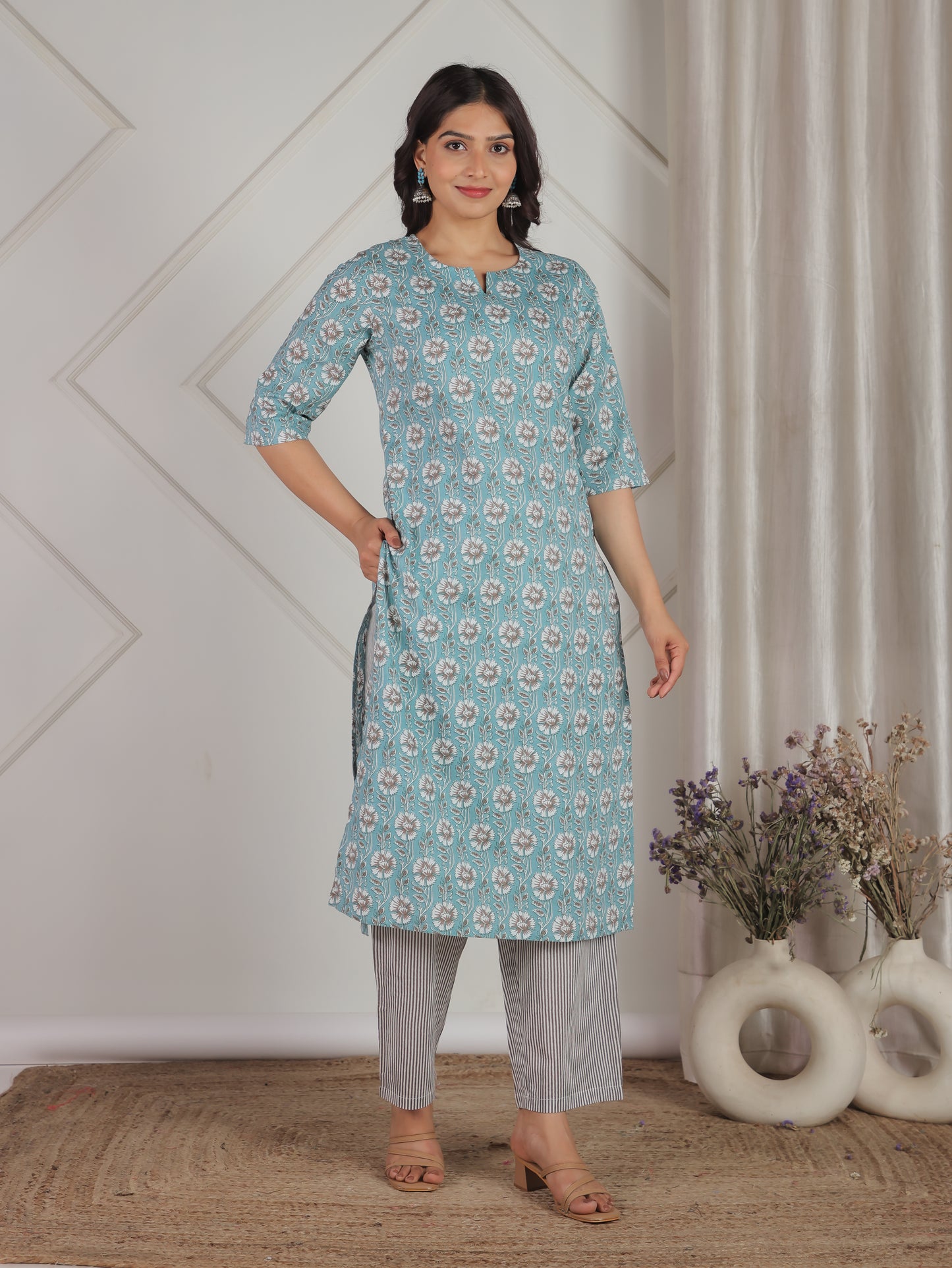 Soft Cotton Geometric Straight Blue Kurta