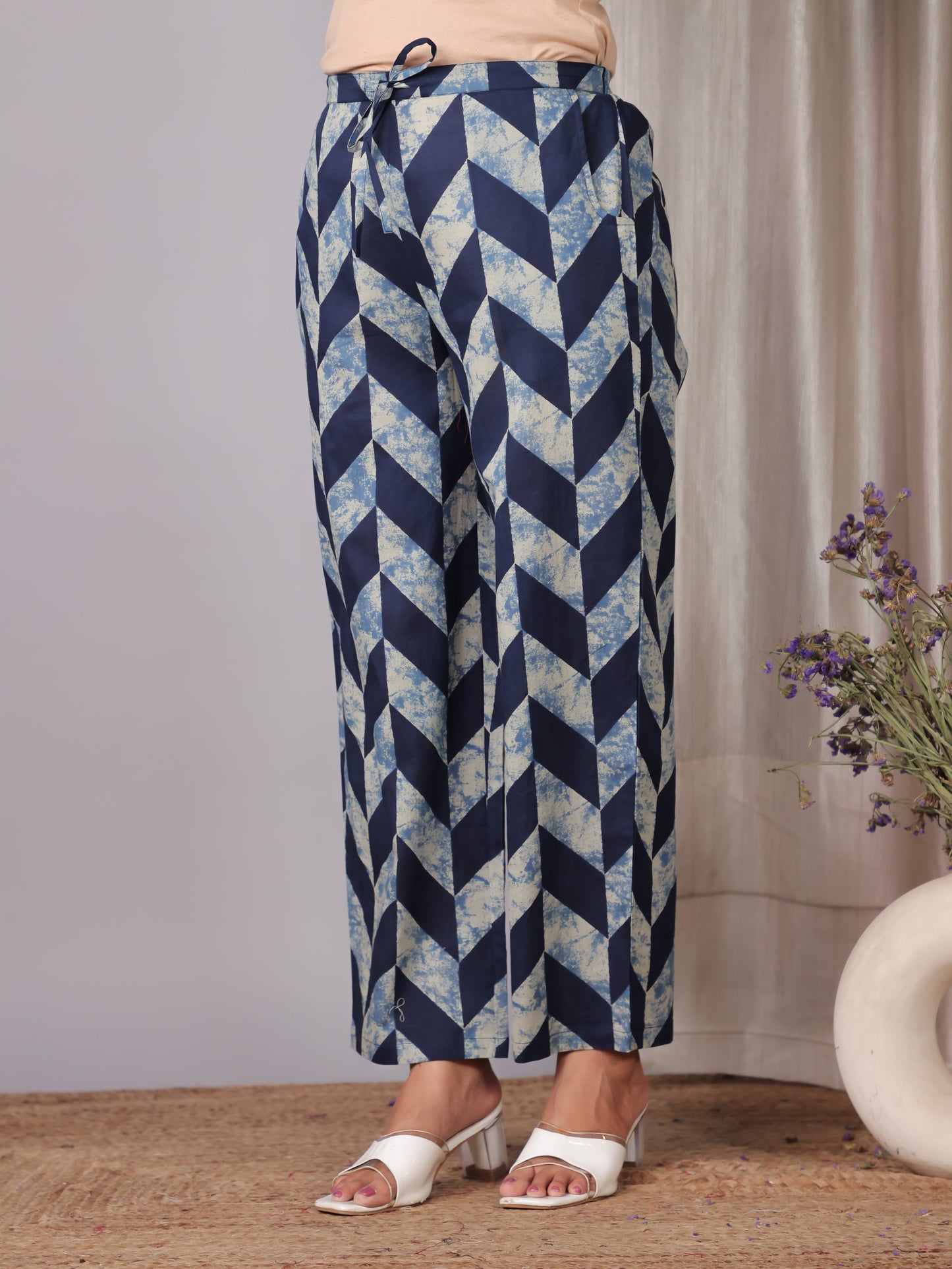 Embroidered Soft Cotton Geometric Straight Blue Kurta