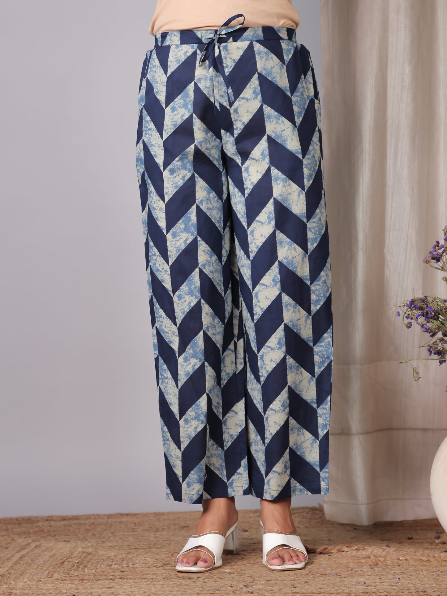 Embroidered Soft Cotton Geometric Straight Blue Kurta