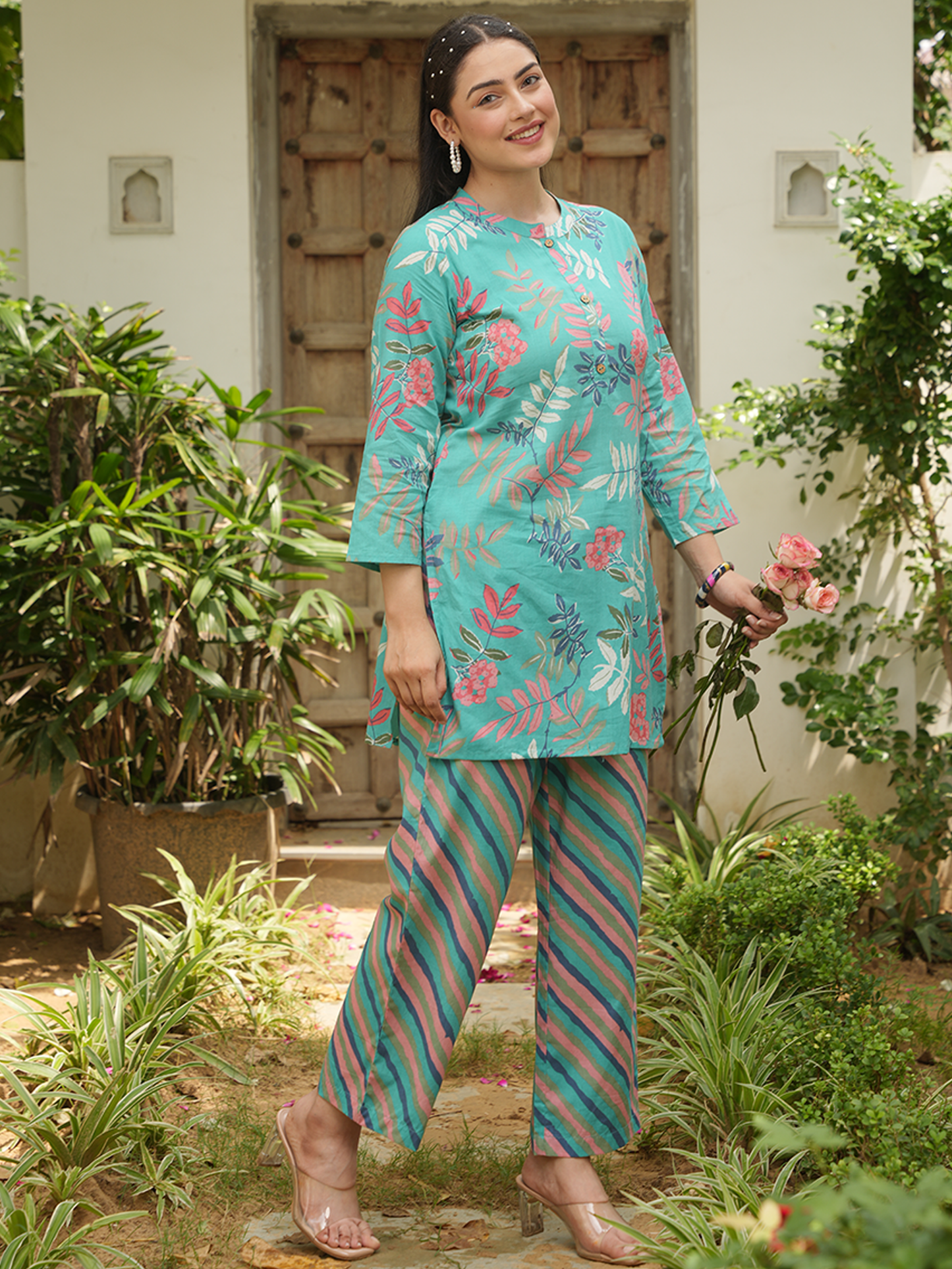 Soft Cotton Foliage Straight Turquoise Blue Kurta
