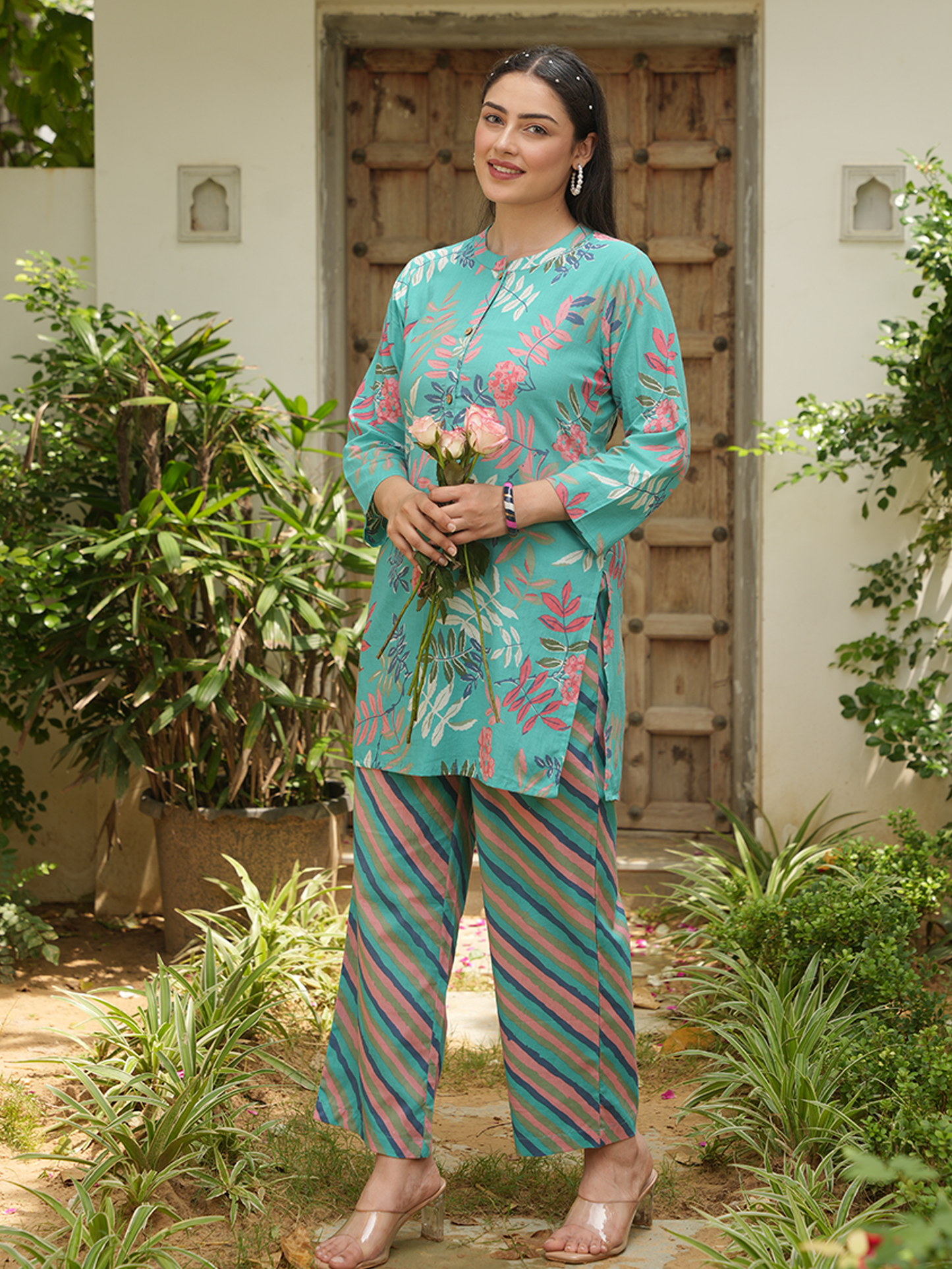 Soft Cotton Foliage Straight Turquoise Blue Kurta