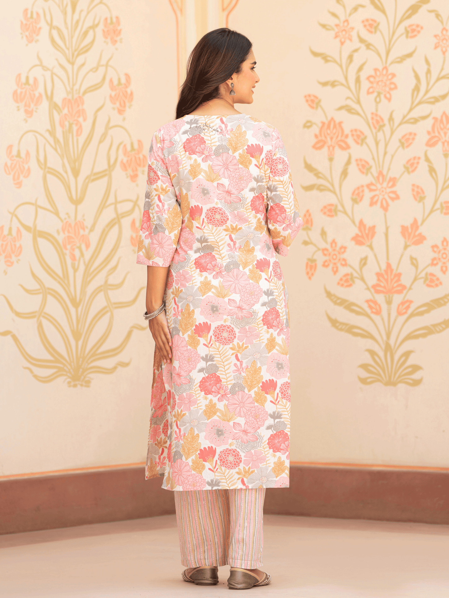 Soft Cotton Floral Straight Pink Kurta