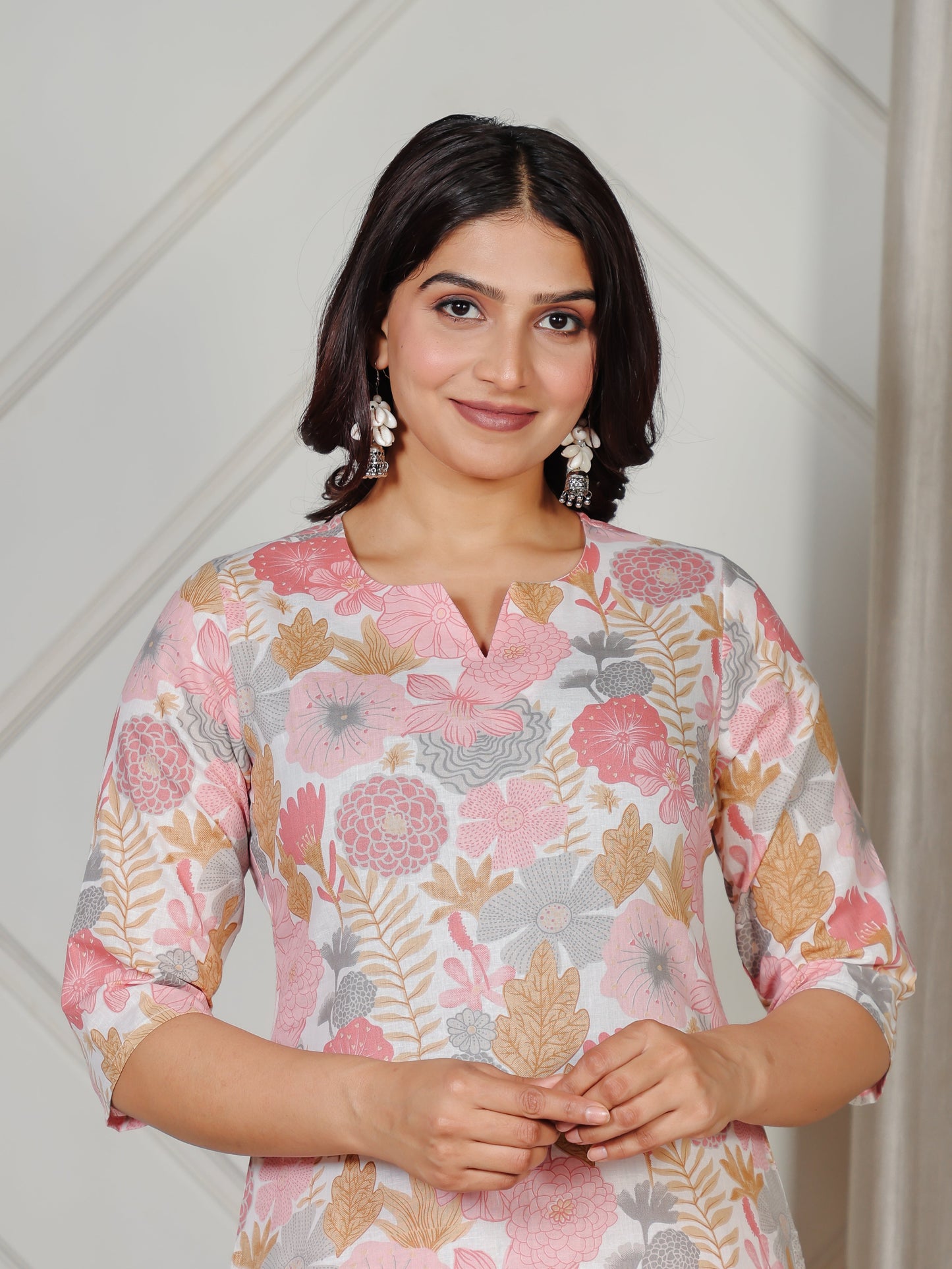 Soft Cotton Floral Straight Pink Kurta