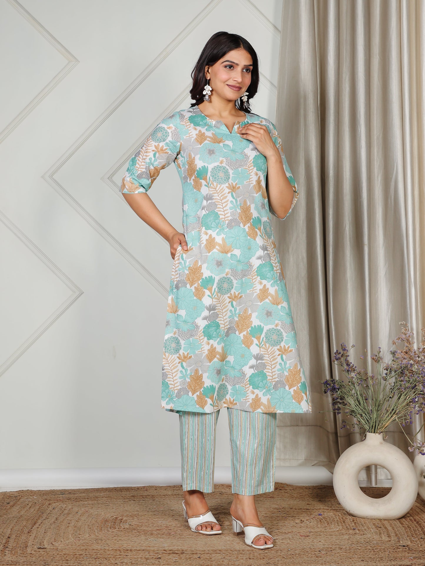 Soft Cotton Floral Straight Teal Kurta