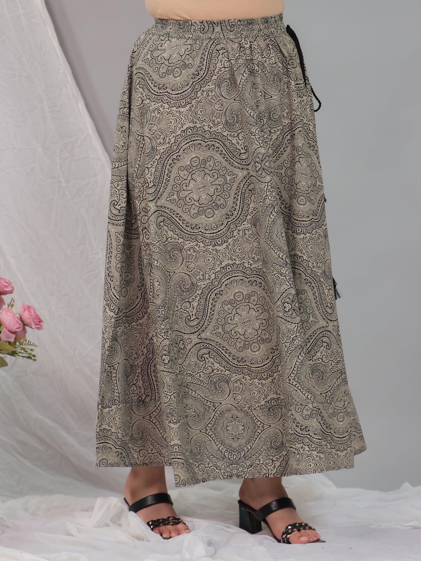 Soft Cotton Solid Straight Black Kurta (With Necklace)