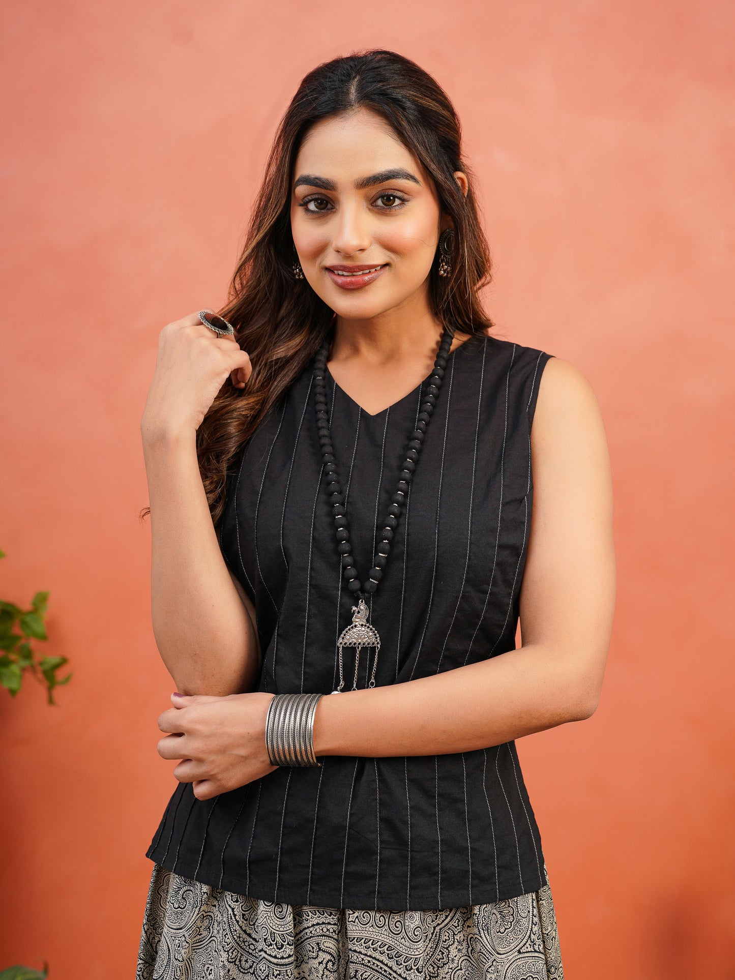 Soft Cotton Solid Straight Black Kurta (With Necklace)