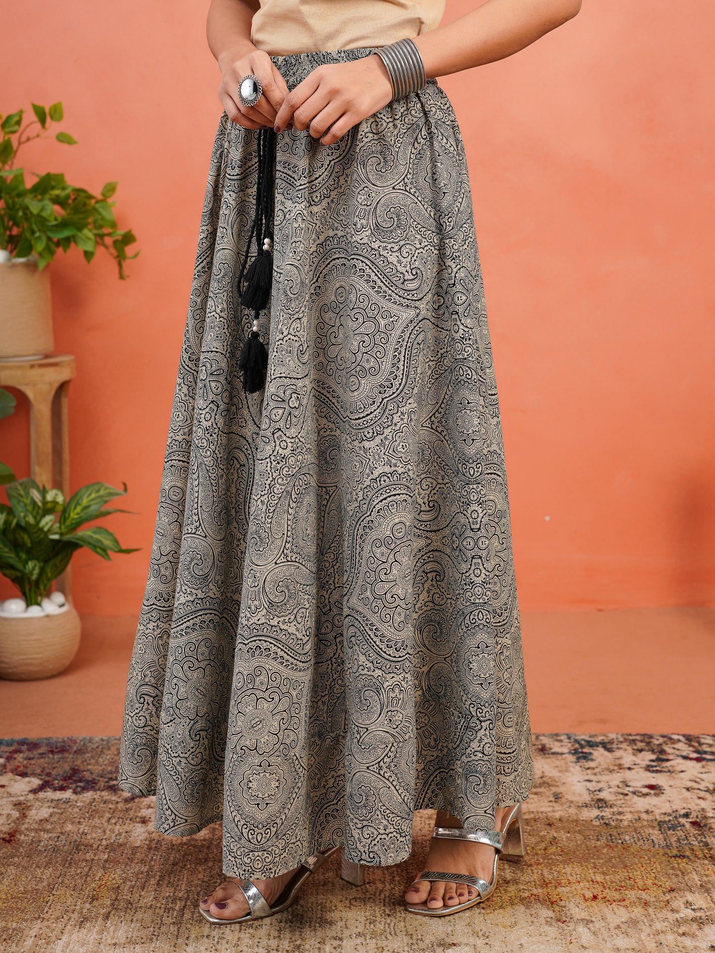 Soft Cotton Solid Straight Black Kurta (With Necklace)