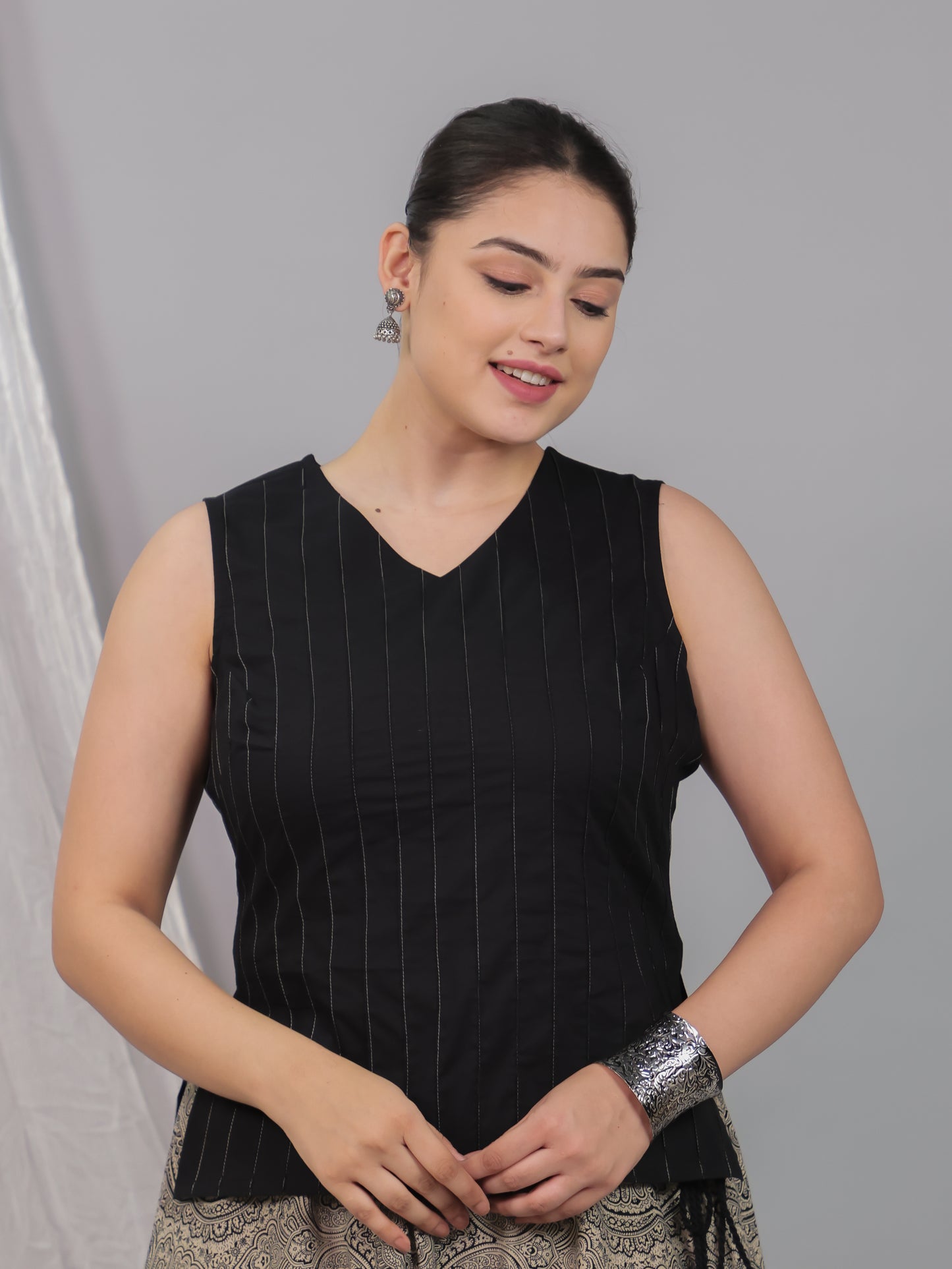 Soft Cotton Solid Straight Black Kurta (With Necklace)