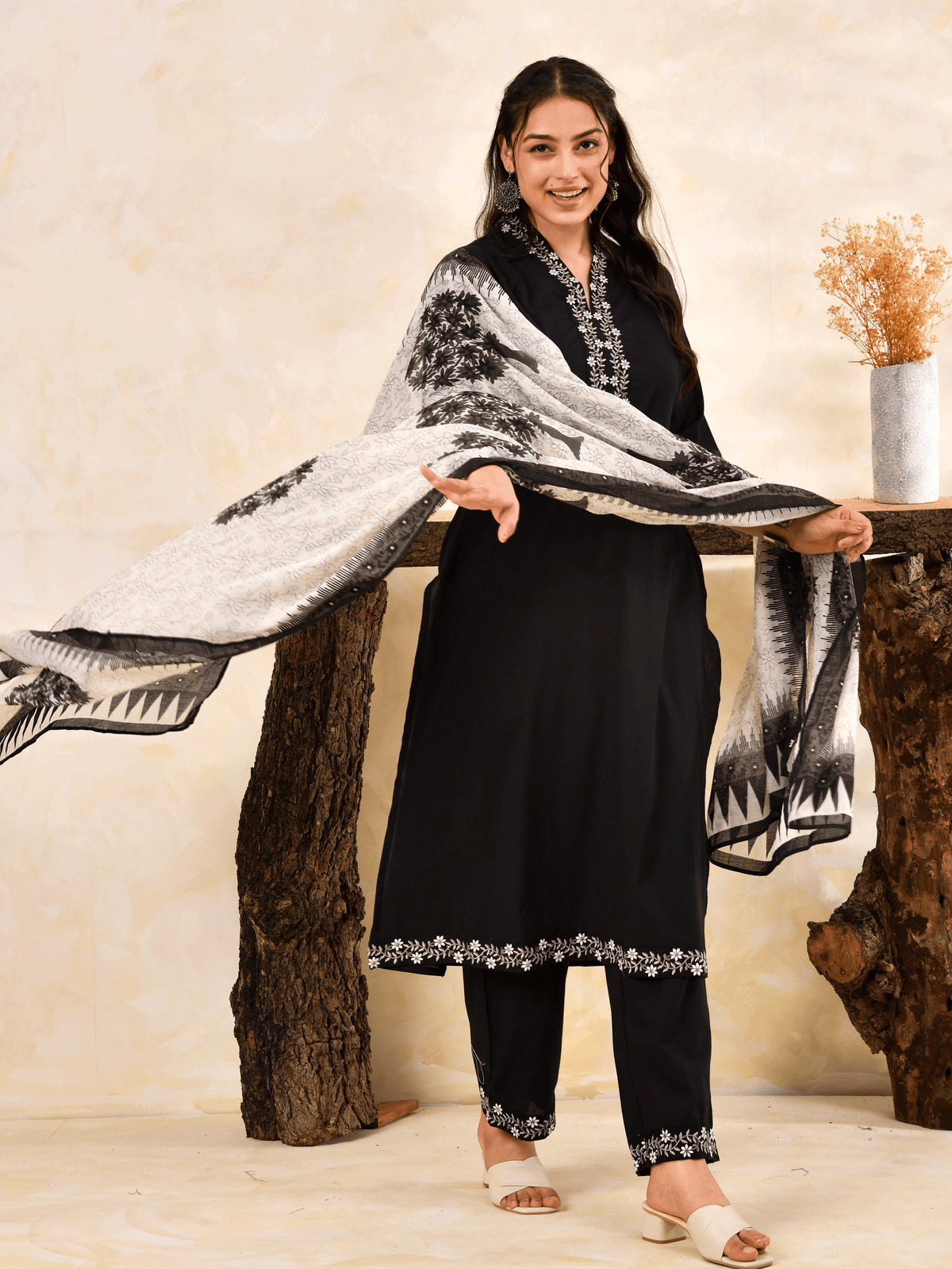 Embroidered Soft Cotton Solid A-line Black Kurta