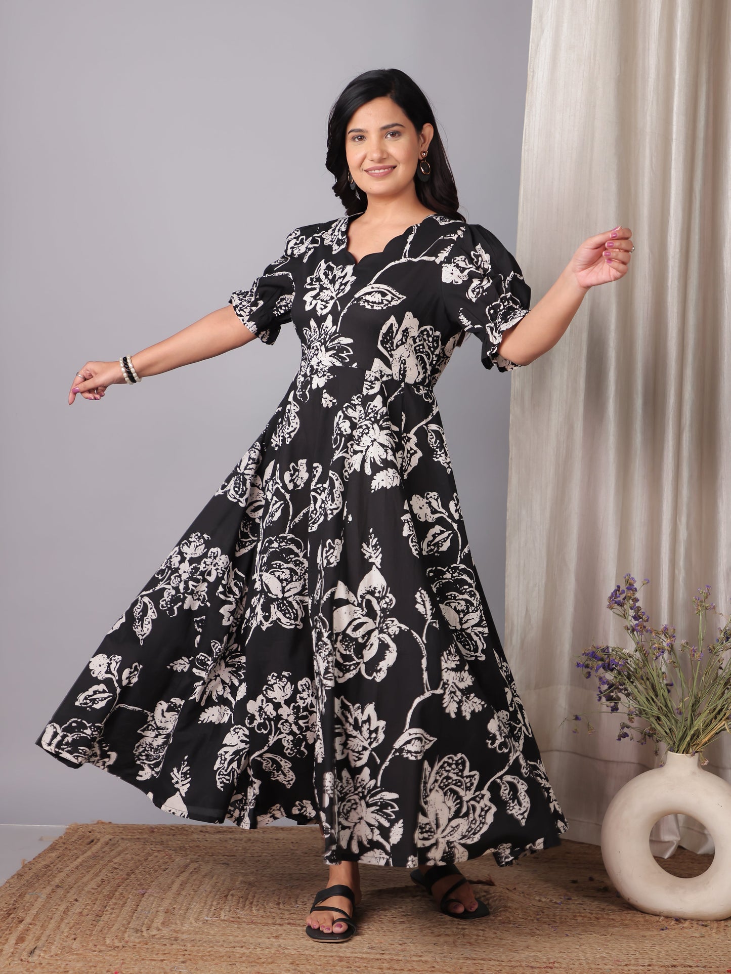 Soft Cotton Floral Flared Black Dress