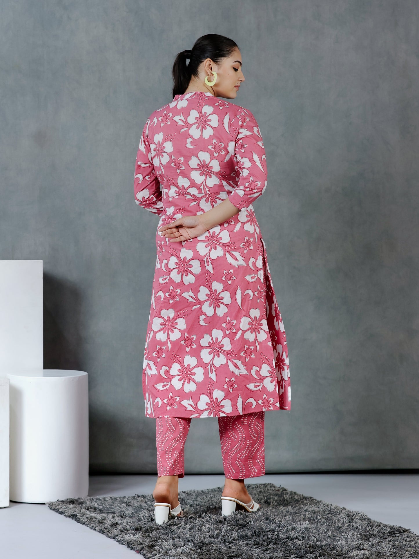 Embroidered Soft Cotton Floral Pink Kurta