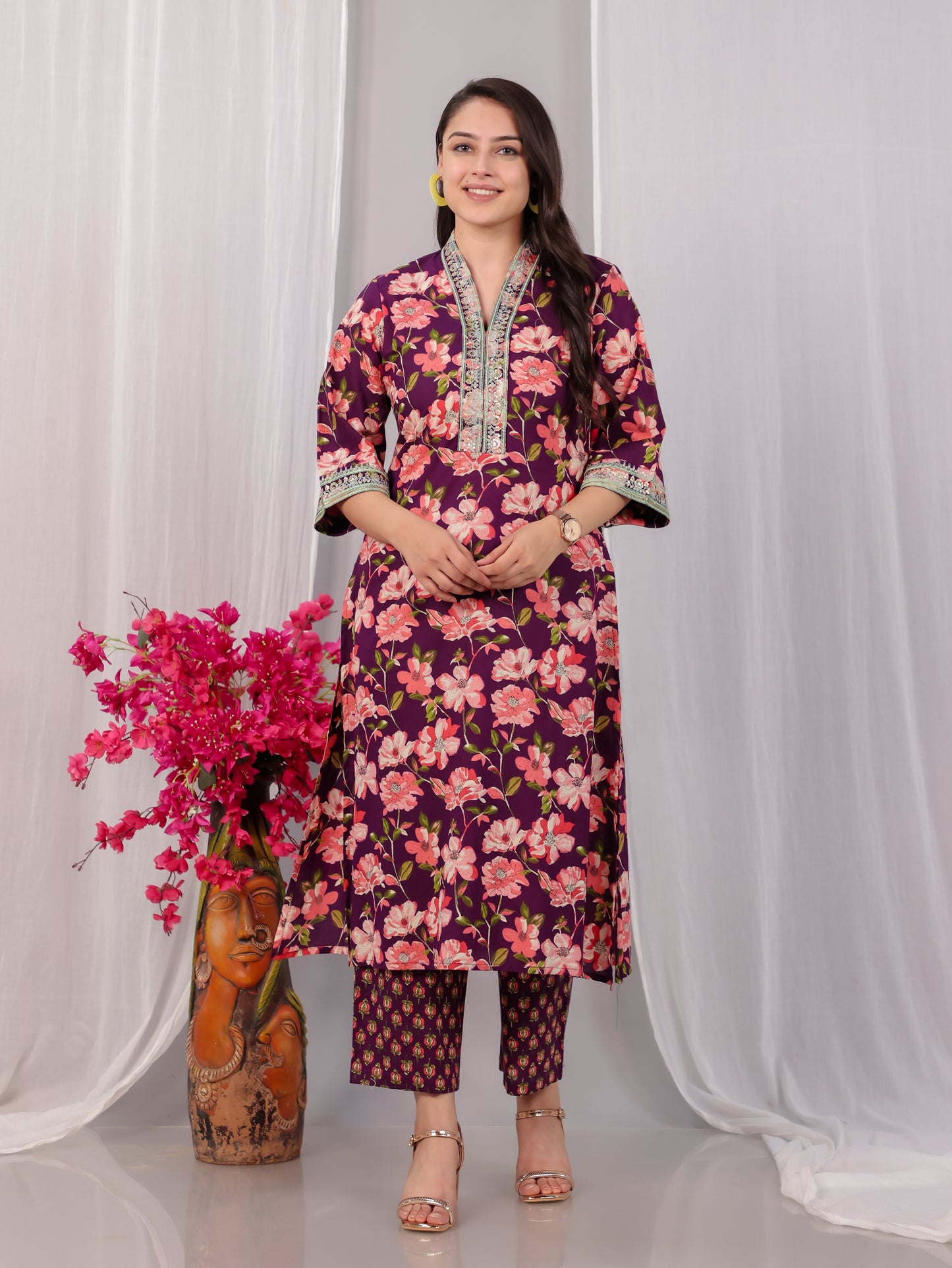 Embroidered Soft Cotton Floral Straight Wine Kurta