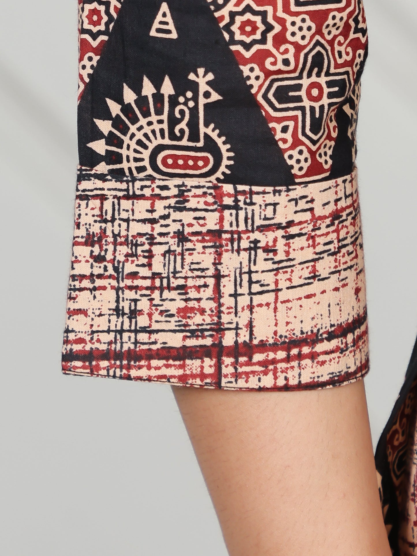 Soft Cotton Geometric Straight Black Kurta