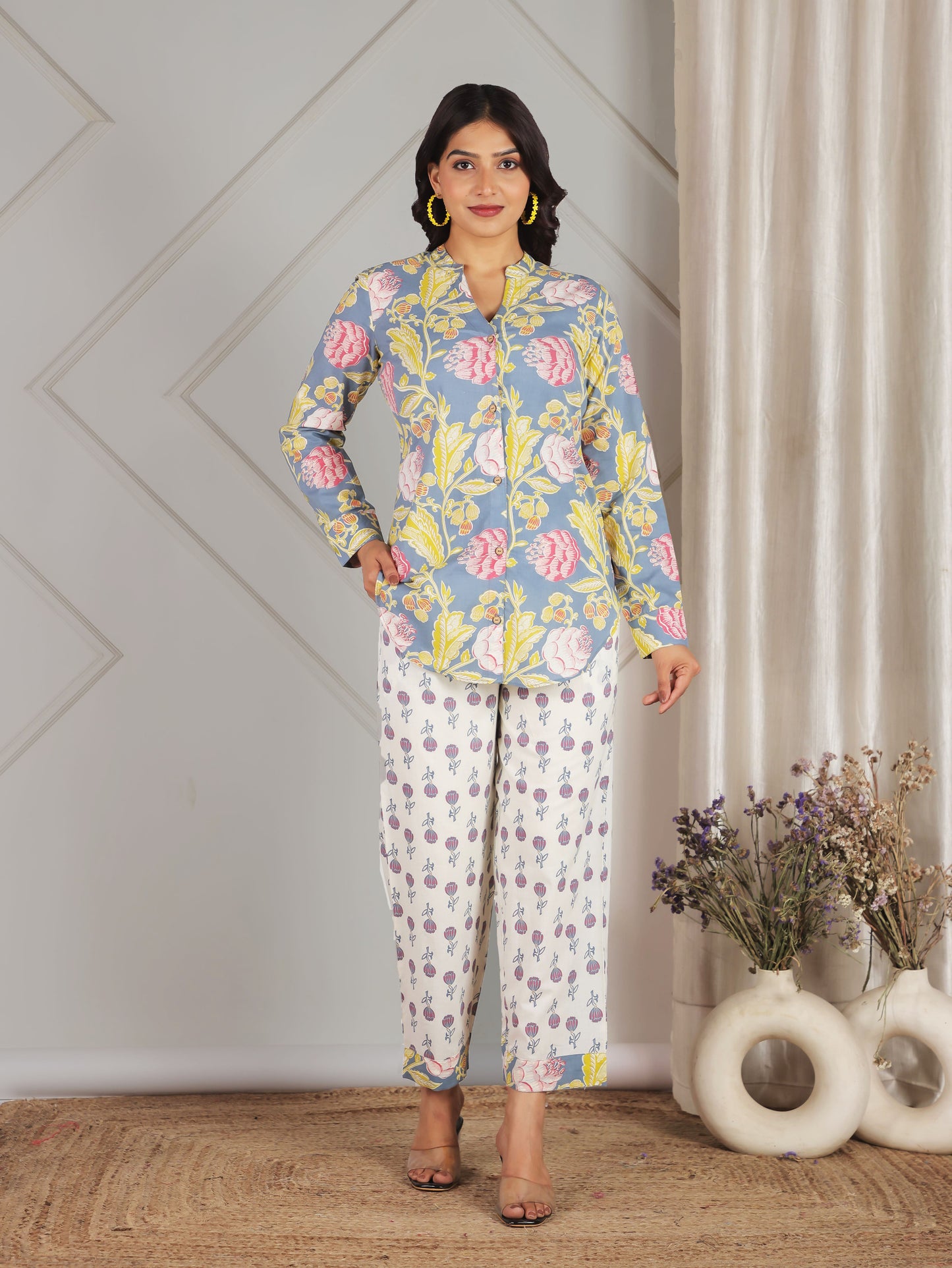 Soft Cotton Floral Straight Blue Top