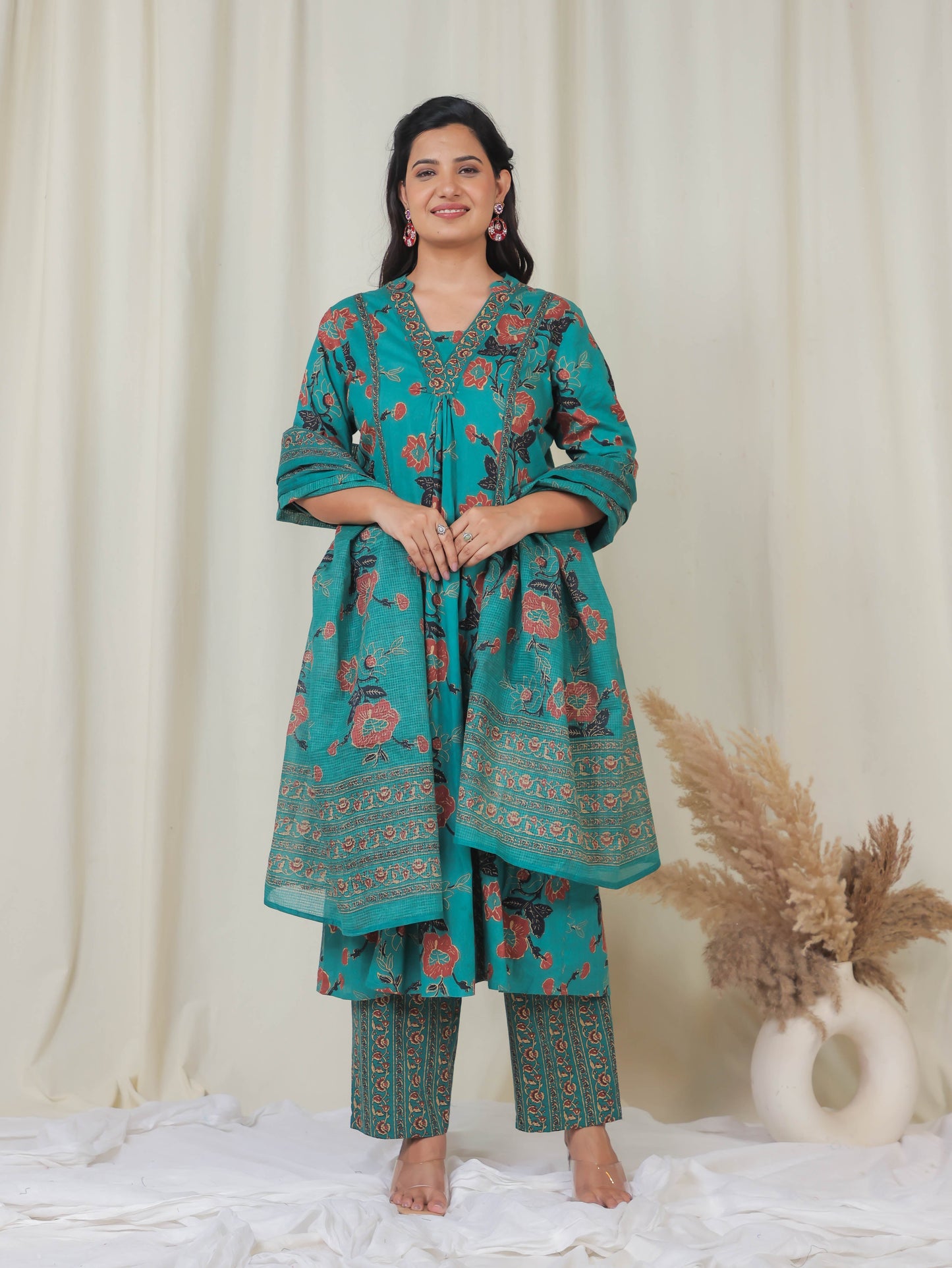Kota Doria Floral Green Dupatta