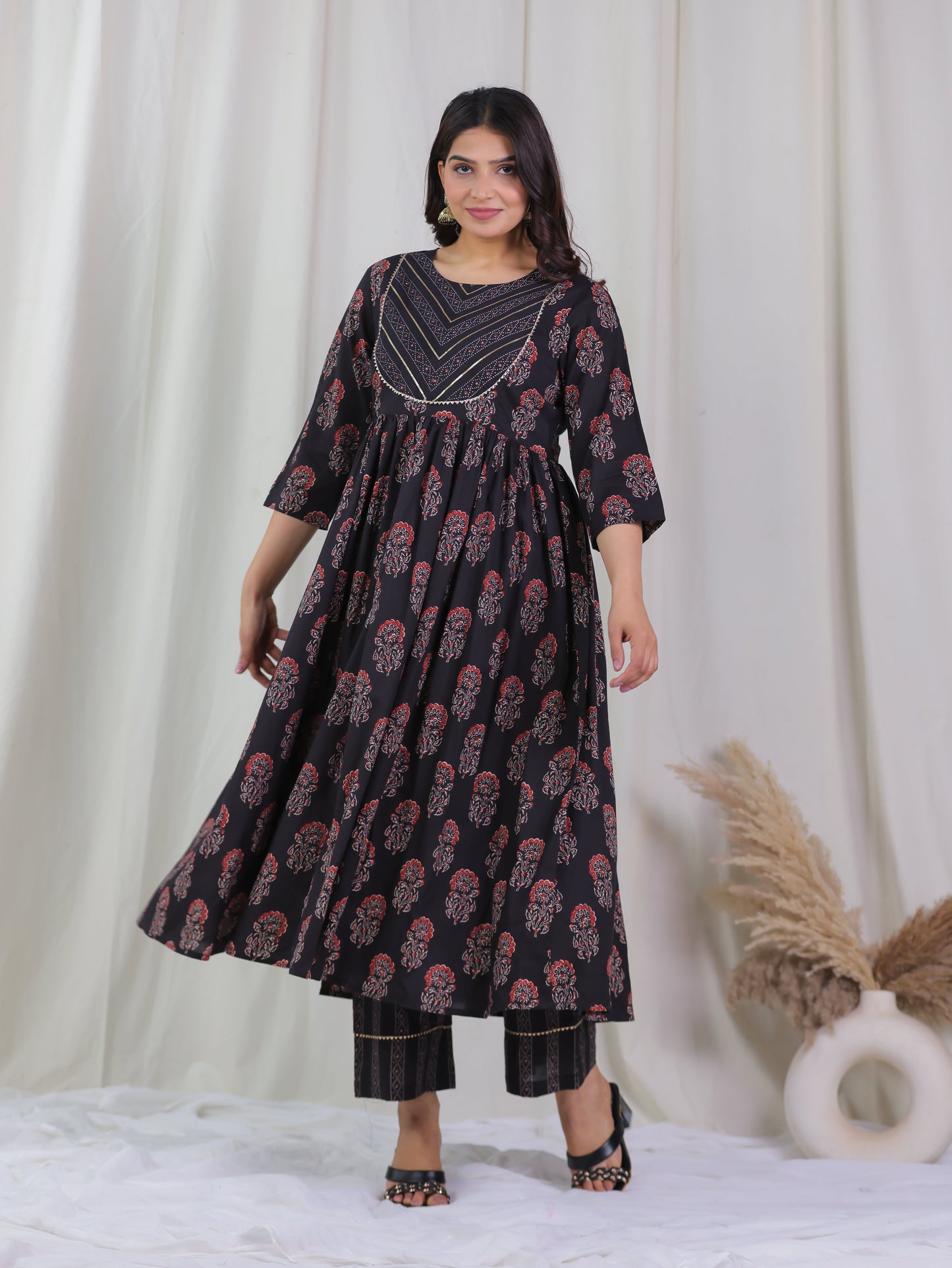 Embroidered Soft Cotton Floral Gathered Brown Kurta