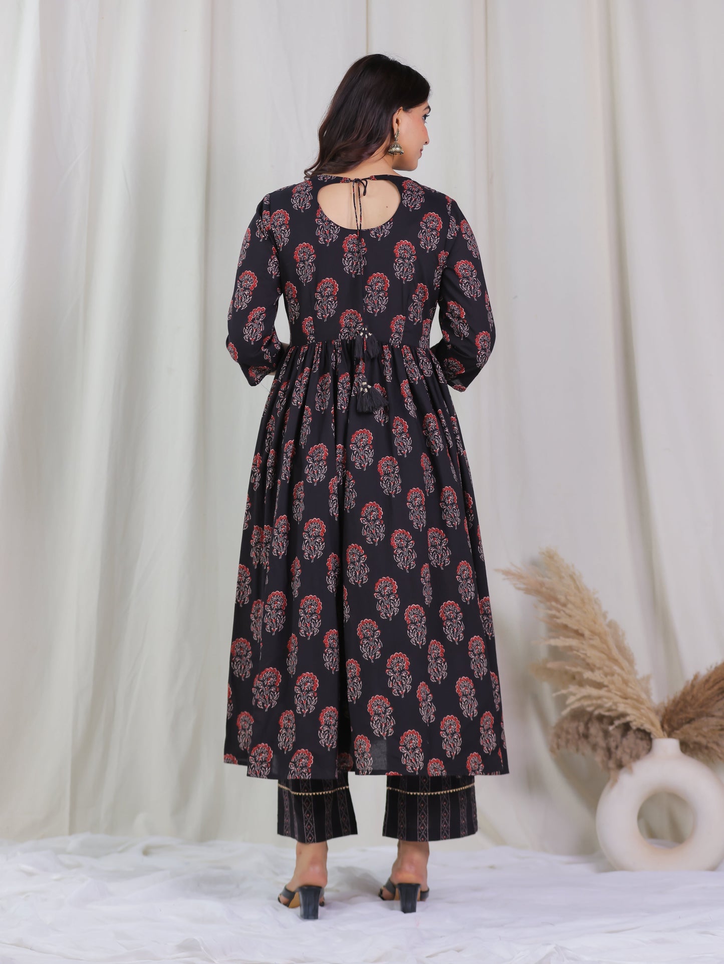 Embroidered Soft Cotton Floral Gathered Brown Kurta